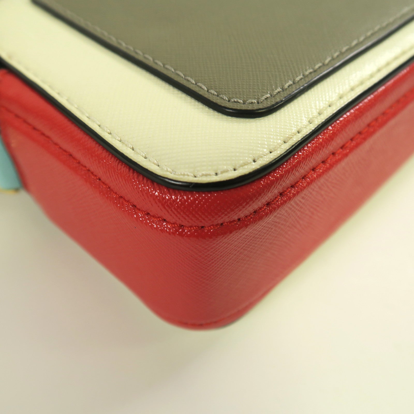 MARC JACOBS 牛皮皮革Shoulder Bag金扣肩背袋白色/藍色/紅色