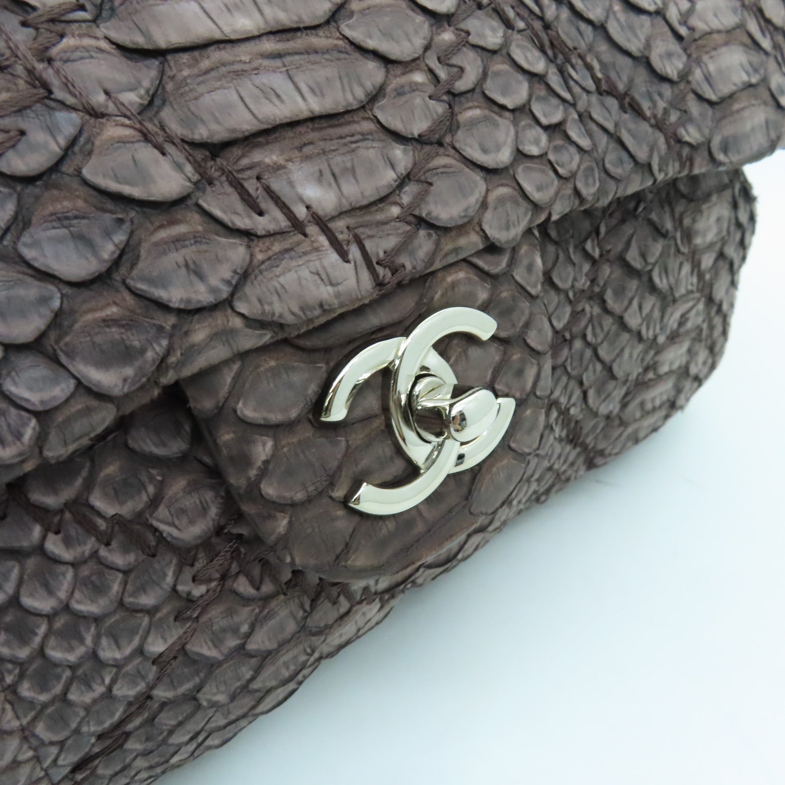 CHANEL 蛇皮皮革Chain Shoulder银扣手挽肩背两用袋啡色