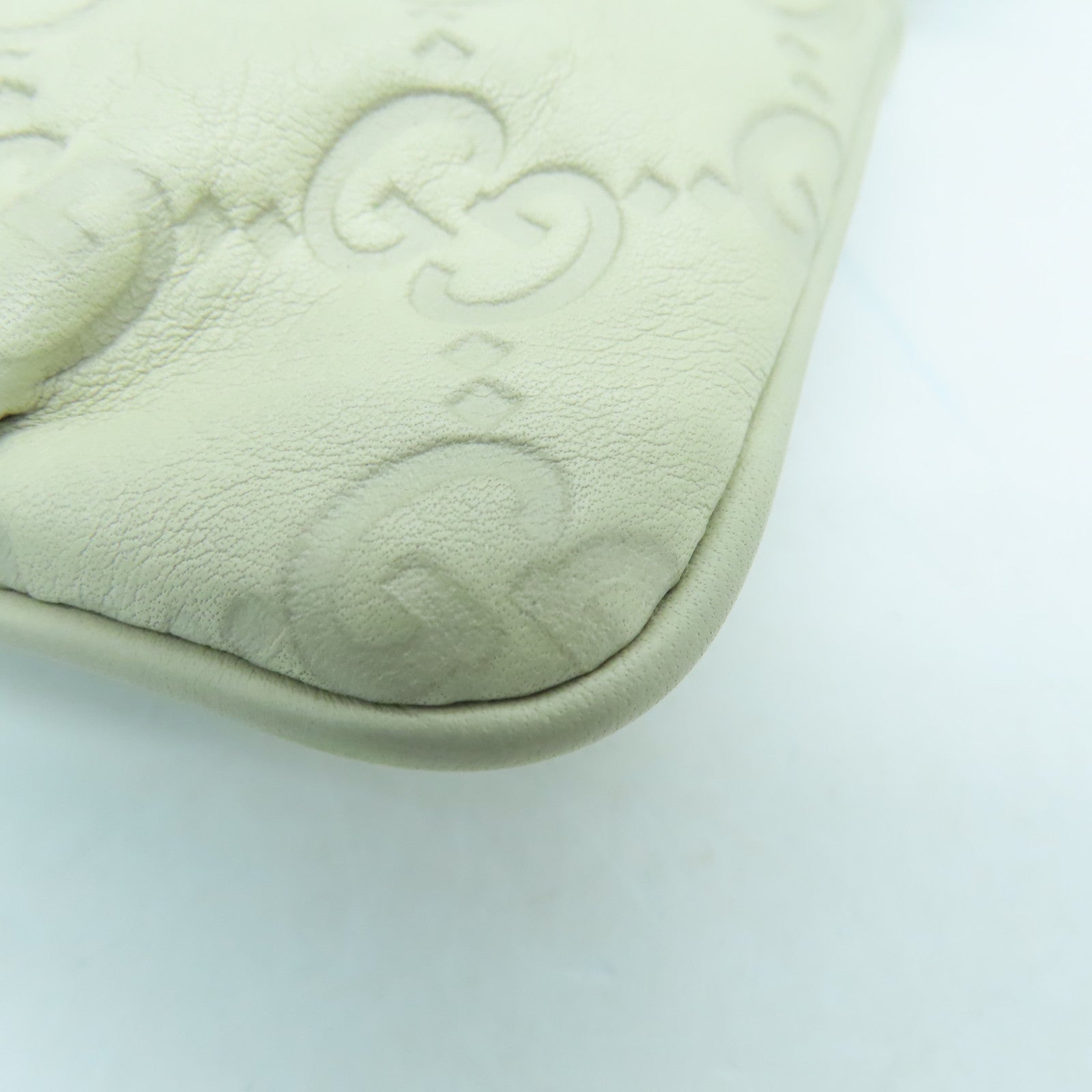 GUCCI 牛皮皮革Shoulder Bag金扣肩背袋白色