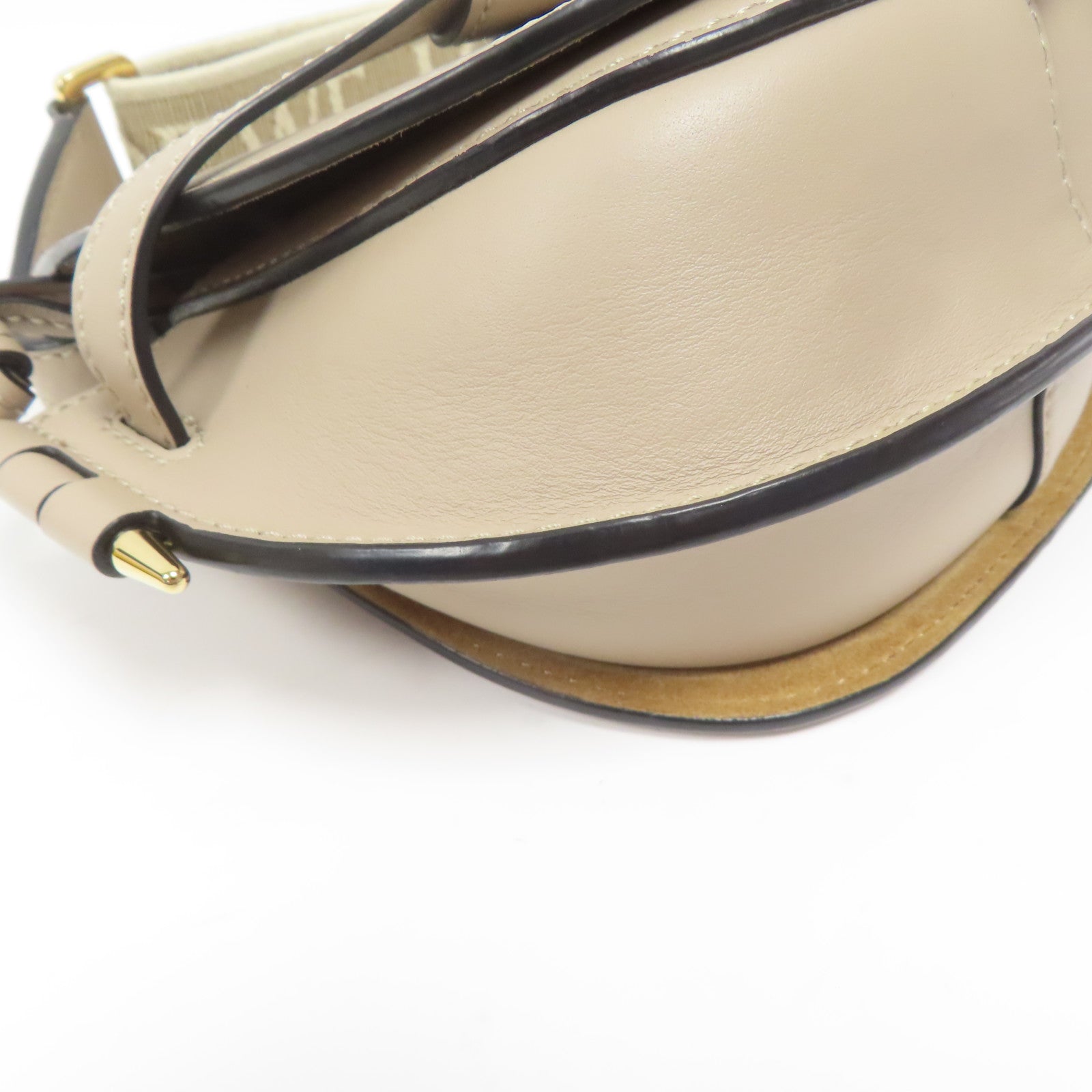 LOEWE 牛皮皮革Mini Gate金扣肩背袋米色