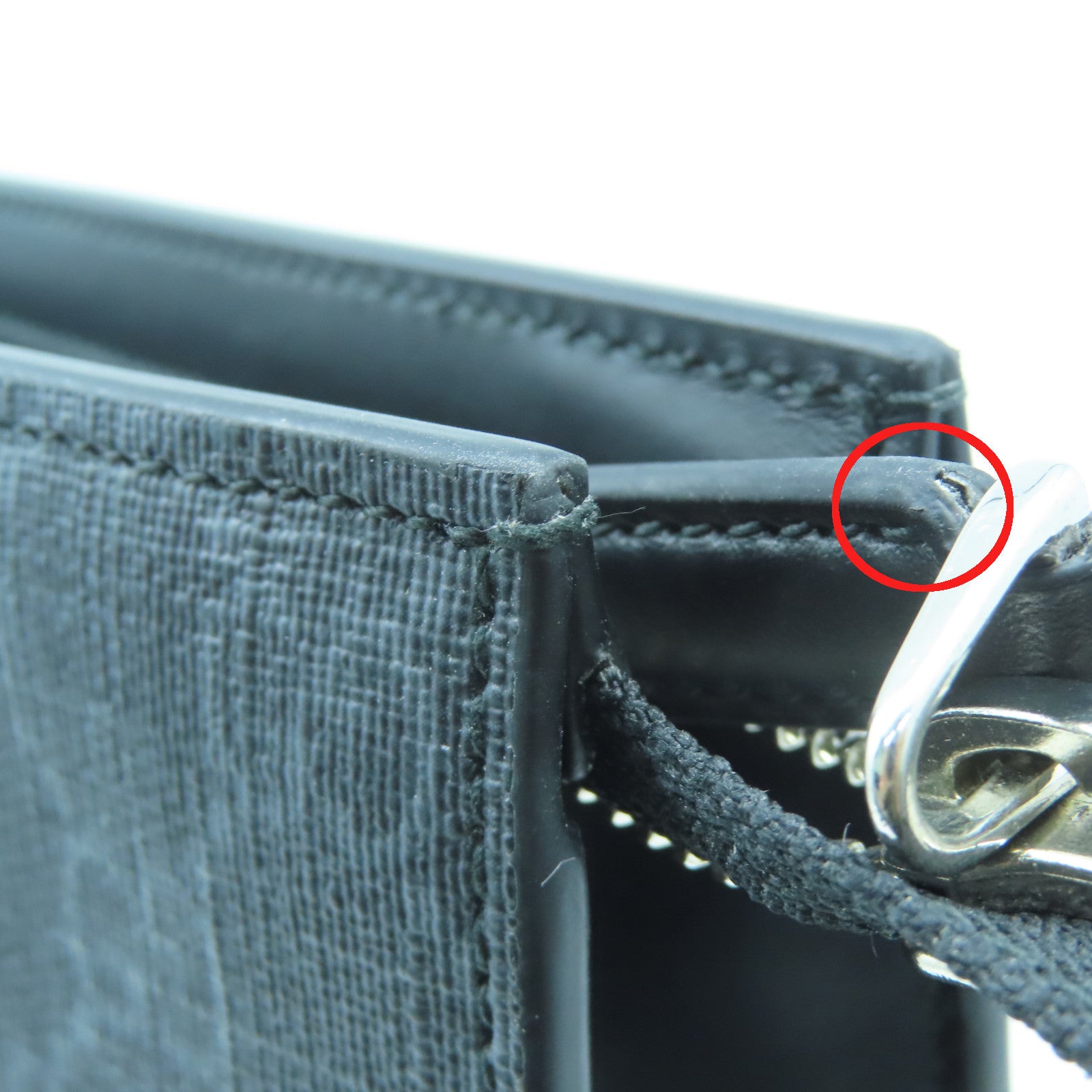 GUCCI Coated Canvas GG Supreme Silver Buckle Clutch Blue