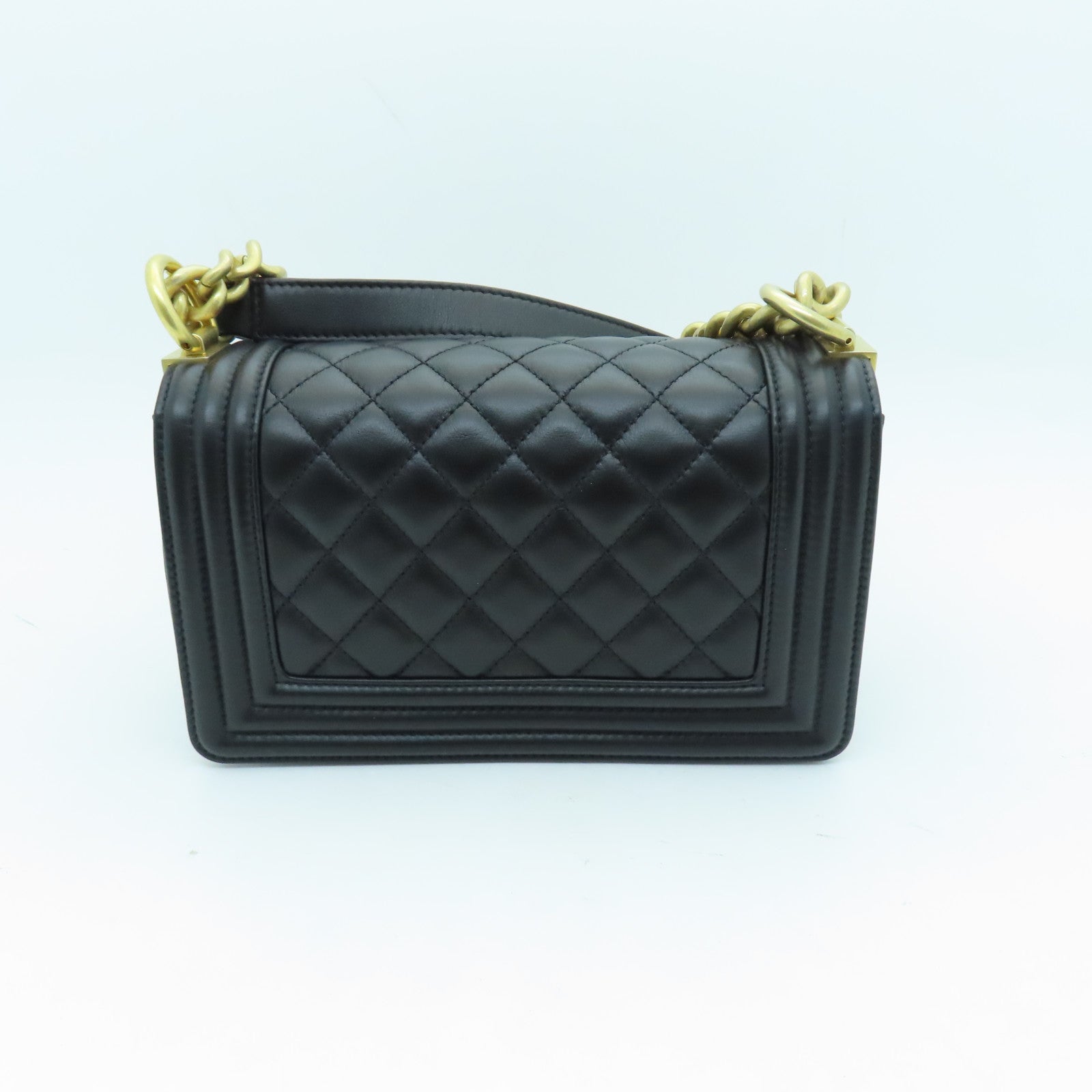 CHANEL rhombic cowhide leather Boy Chanel gold buckle chain shoulder bag black