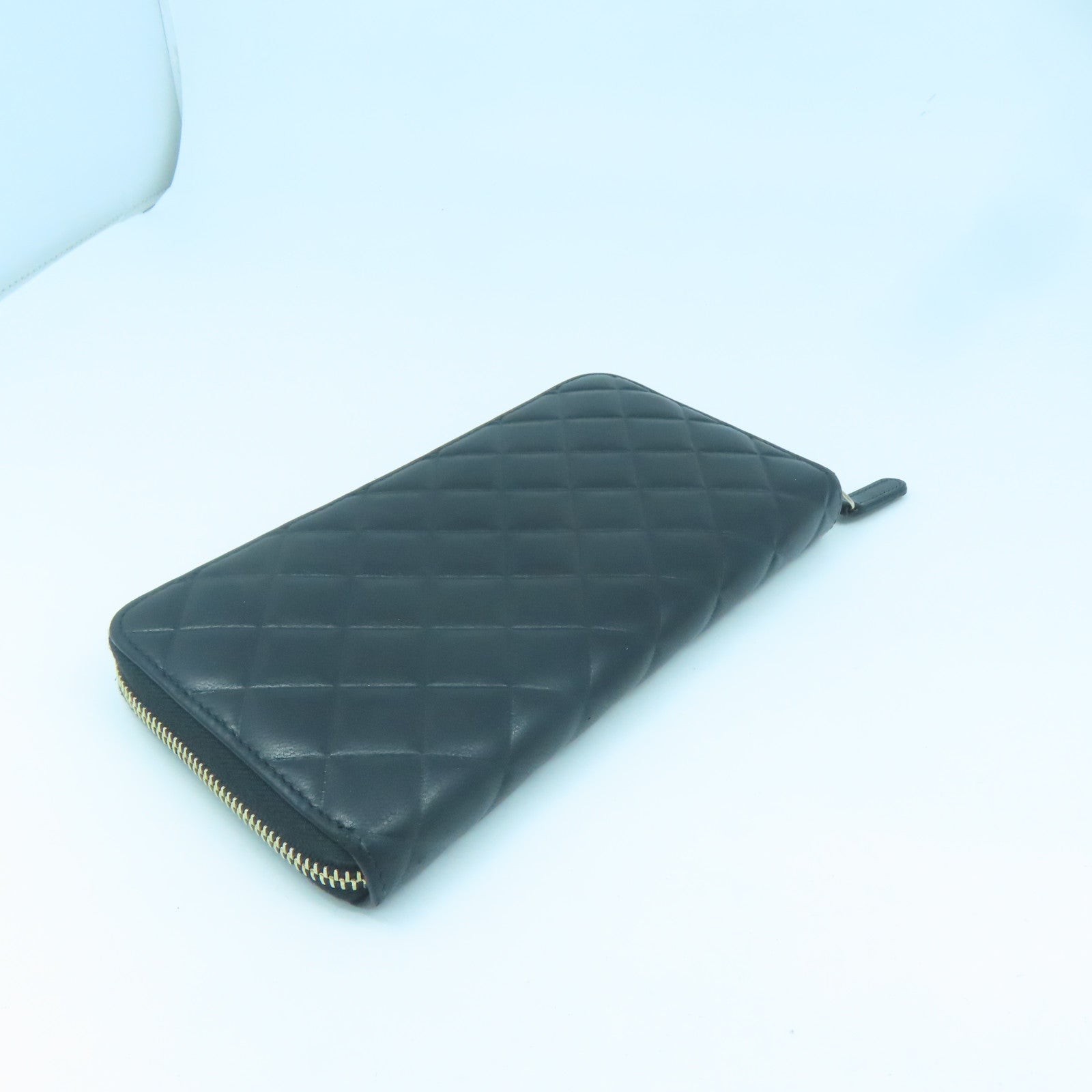 CHANEL rhombic sheepskin leather Wallet gold buckle long wallet black