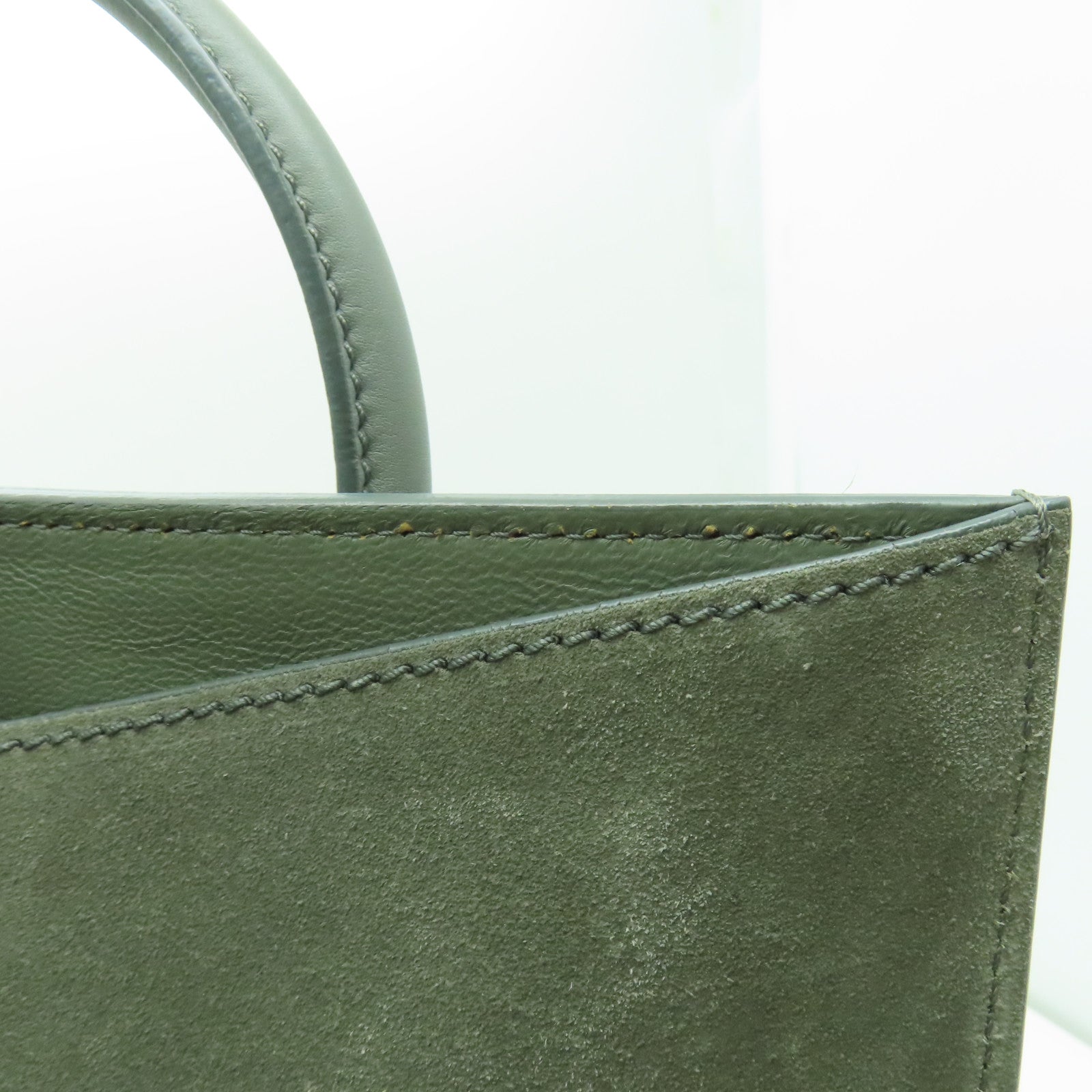 CELINE 麂皮皮革Mini Luggage金扣手挽袋灰色