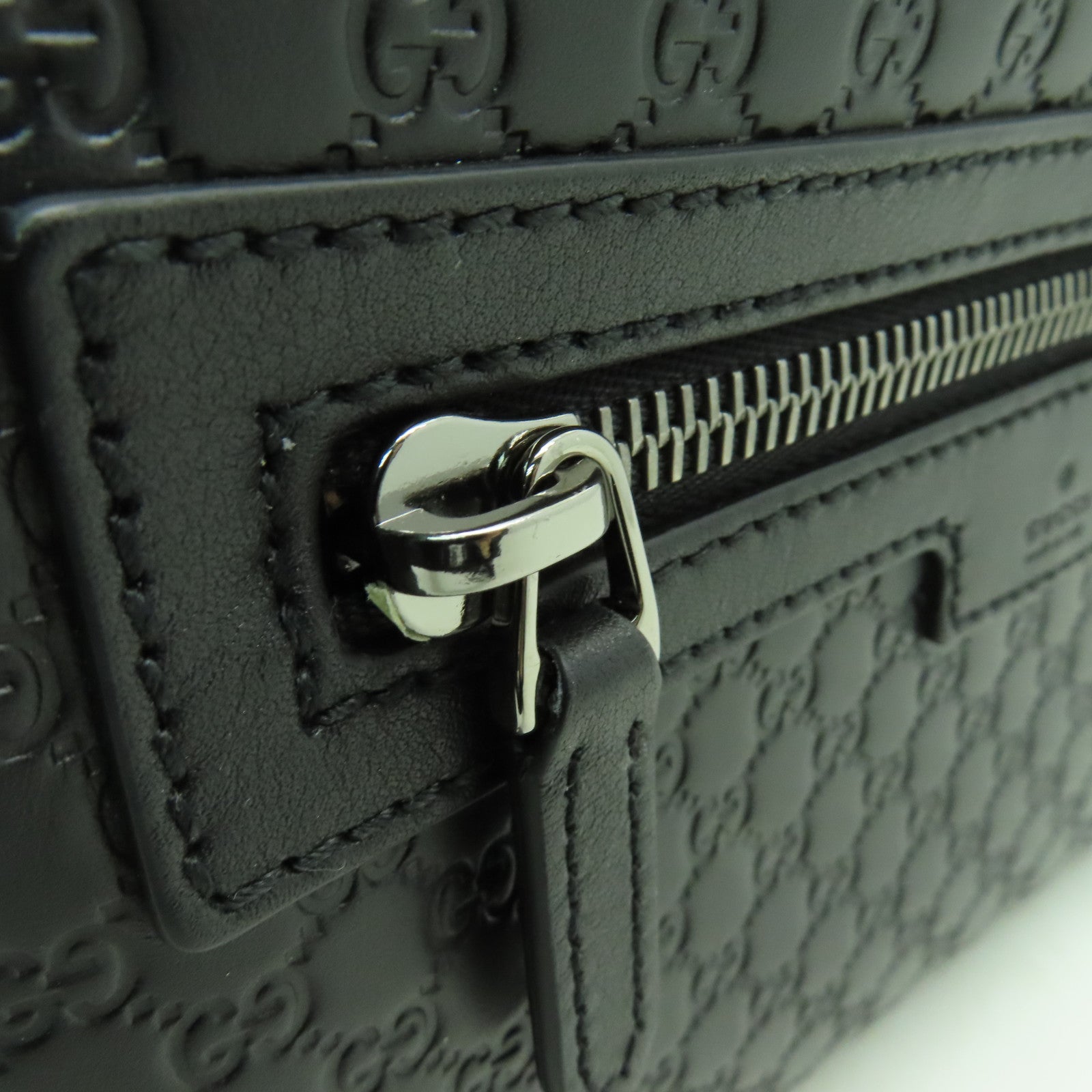 GUCCI 牛皮皮革Clutch Bag銀扣手拿包黒色