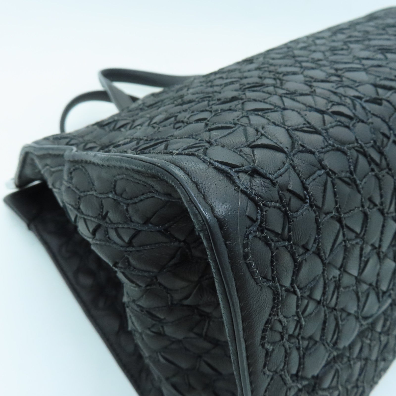 BOTTEGA VENETA Cowhide Leather Hand Bag Black Buckle Hand Bag Black