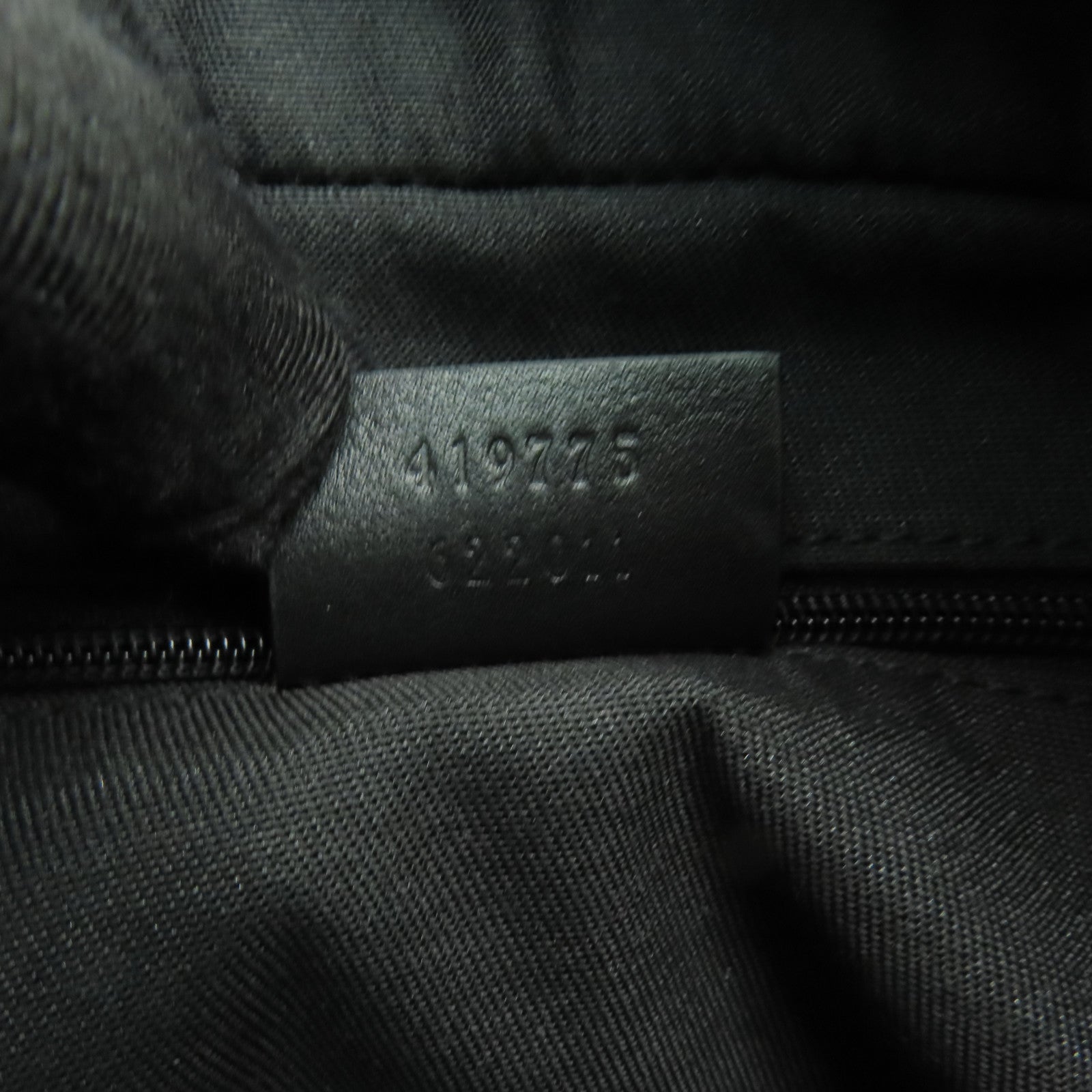 GUCCI 牛皮皮革Clutch Bag銀扣手拿包黒色