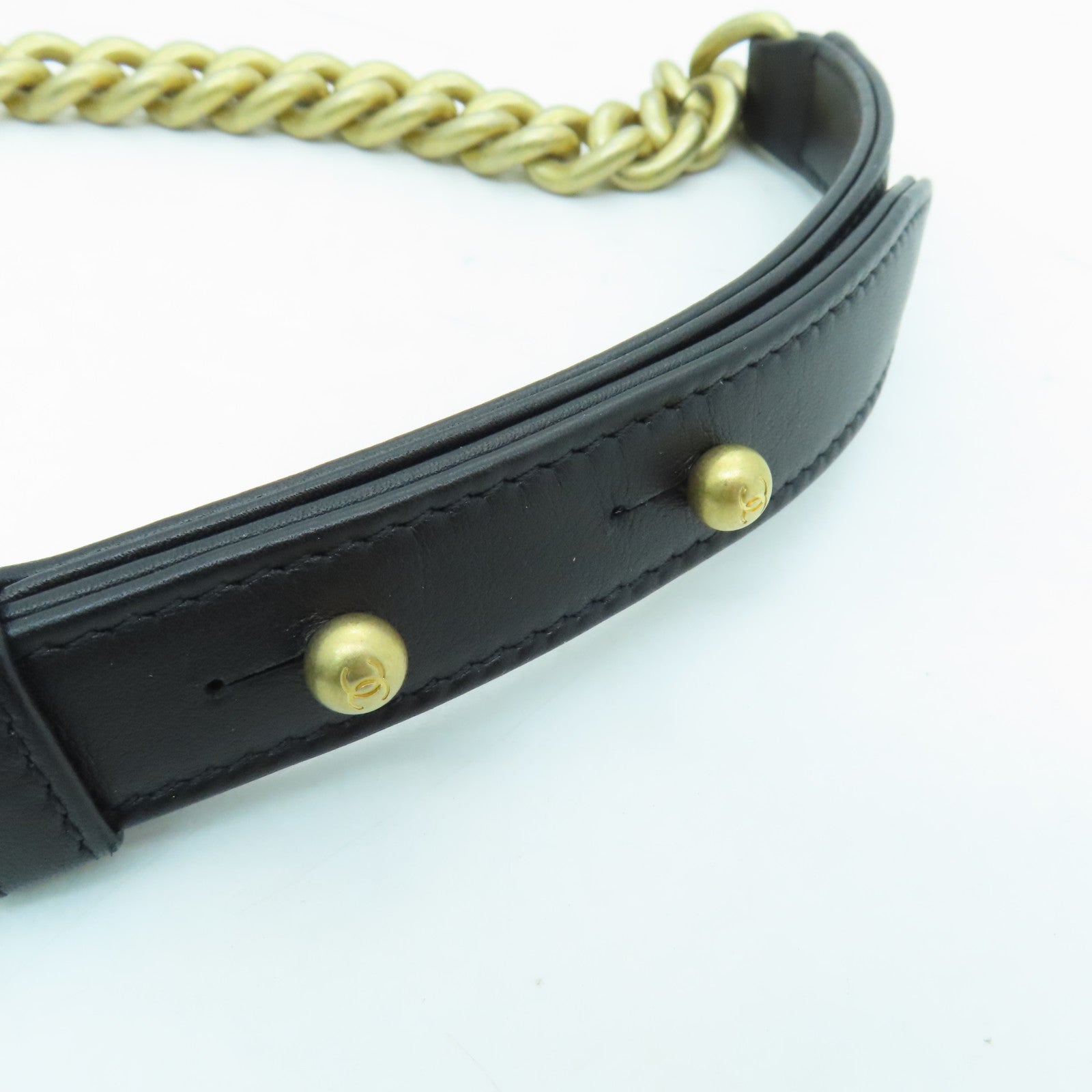 CHANEL rhombic cowhide leather Boy Chanel gold buckle chain shoulder bag black
