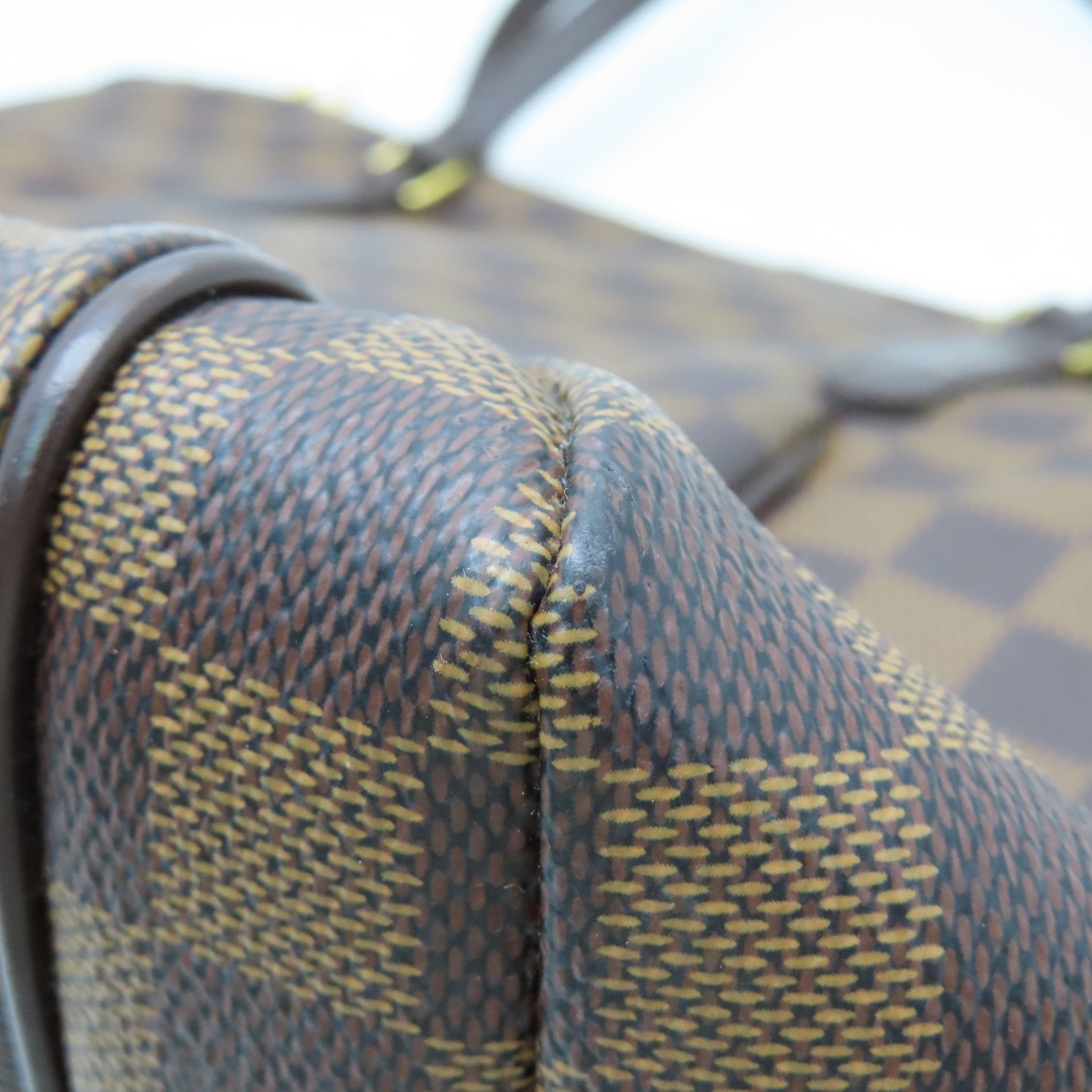 LOUIS VUITTON Damier Totally MM金扣手挽袋啡色