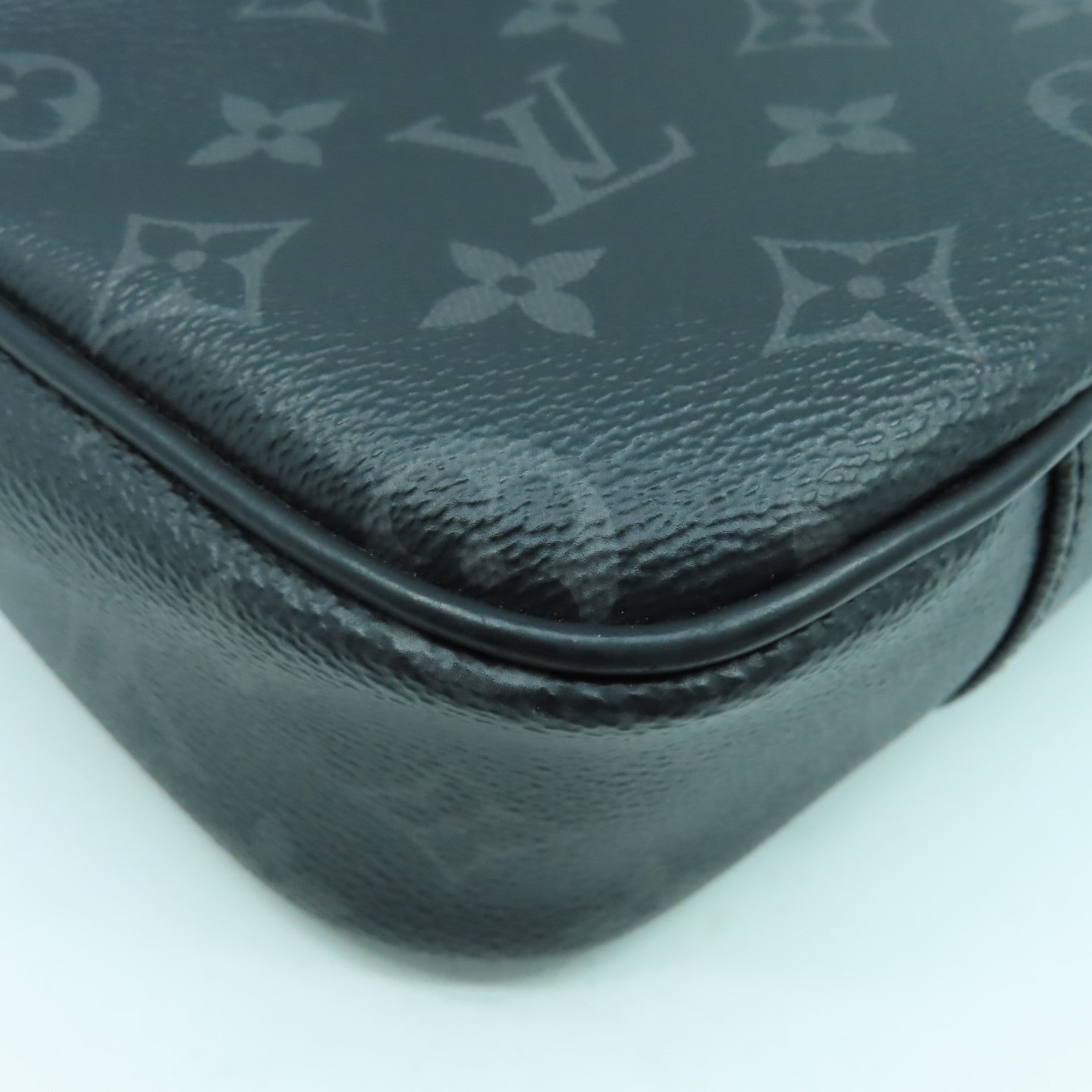 LOUIS VUITTON Monogram Eclipse Waist Bag銀扣腰包黑色/灰色