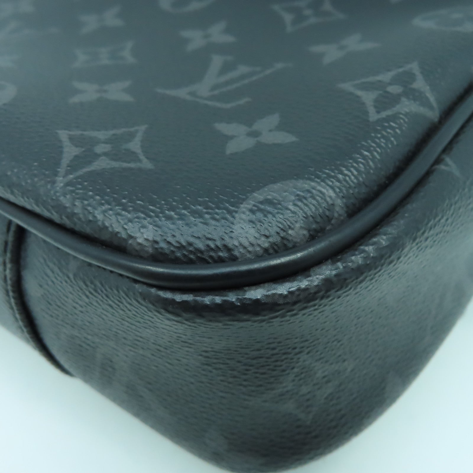 LOUIS VUITTON Monogram Eclipse Waist Bag銀扣腰包黑色/灰色