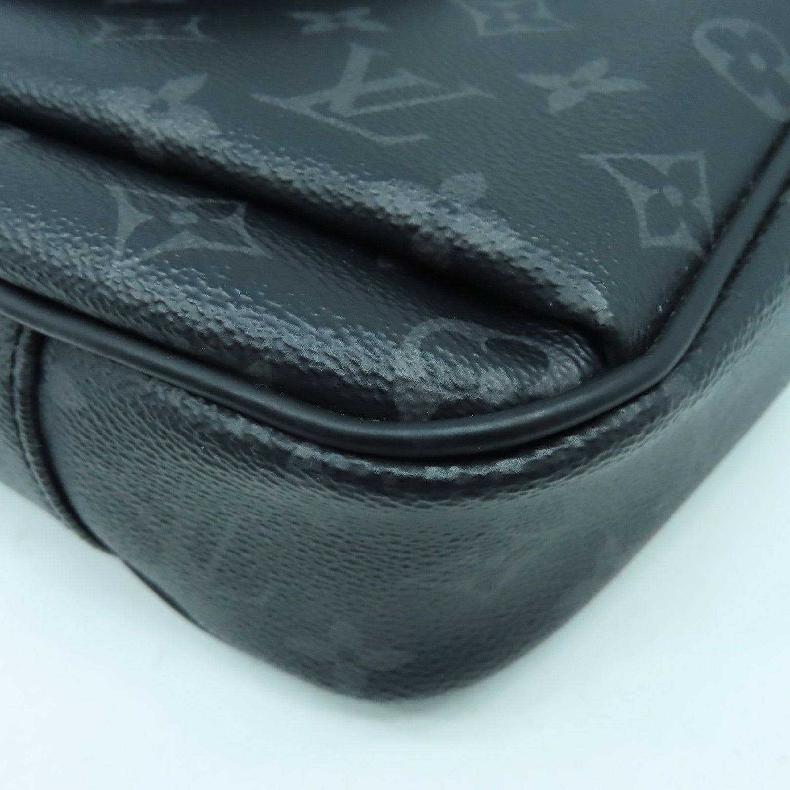 LOUIS VUITTON Monogram Eclipse Waist Bag銀扣腰包黑色/灰色
