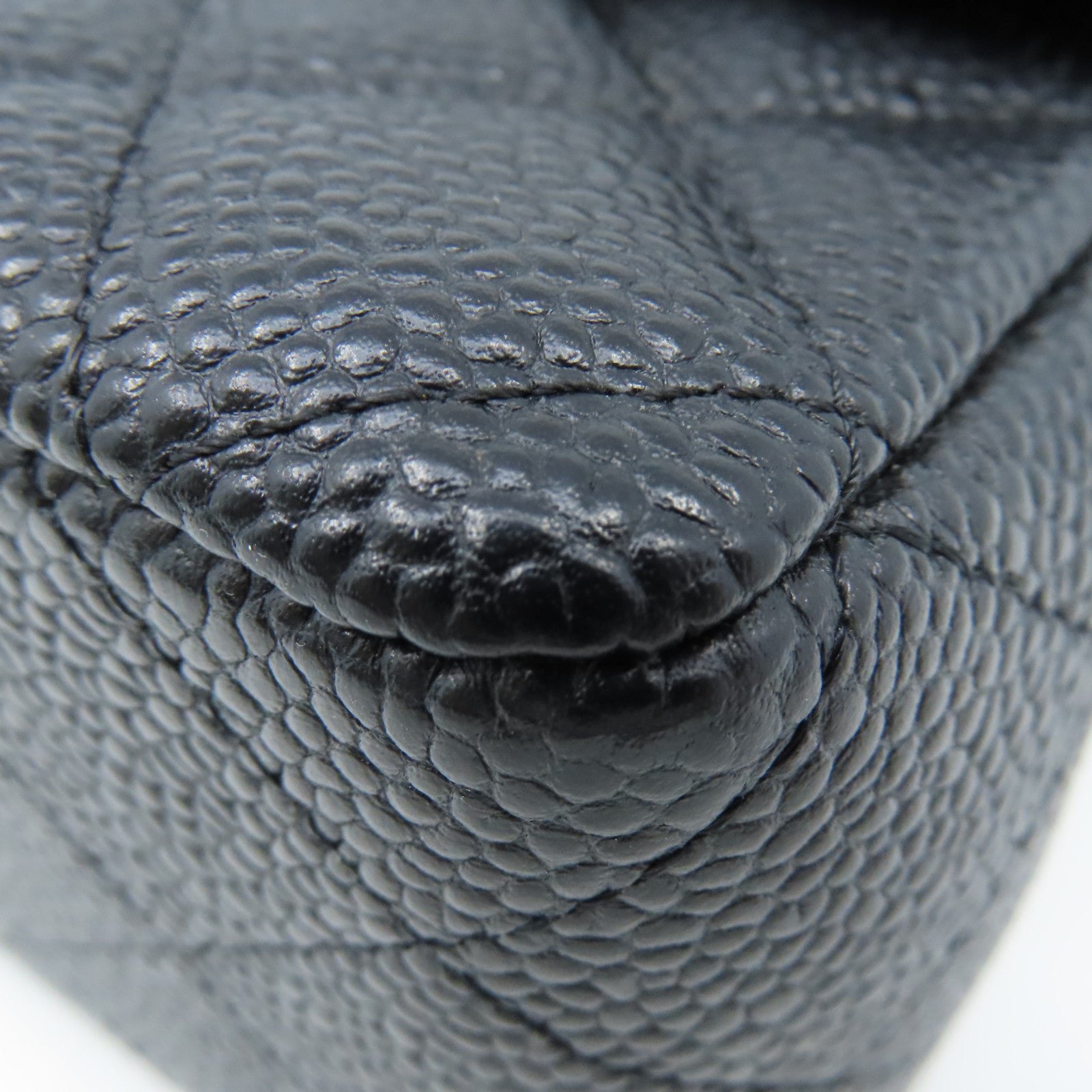 CHANEL 菱格Caviar皮革Chain Shoulder Bag銀扣鏈帶肩背袋黑色