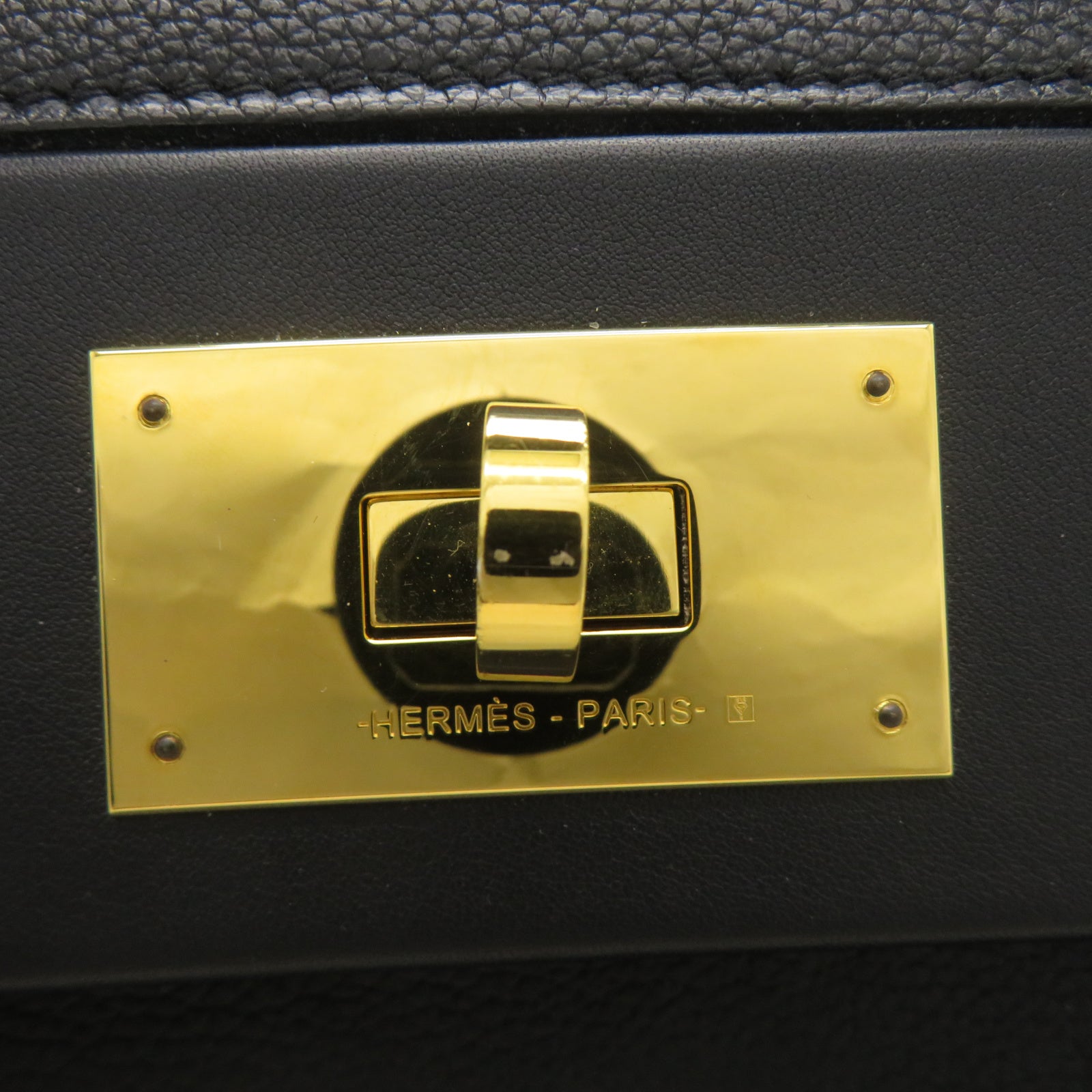 HERMES Swift皮革24/24 29cm金扣手挽肩背兩用袋Noir黑色