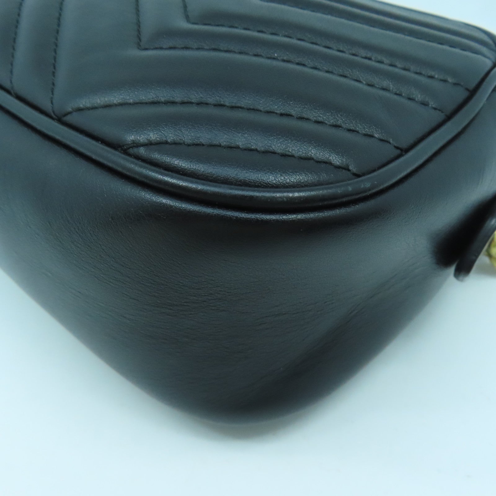 GUCCI Calfskin Leather GG Marmont Gold Buckle Shoulder Bag Black