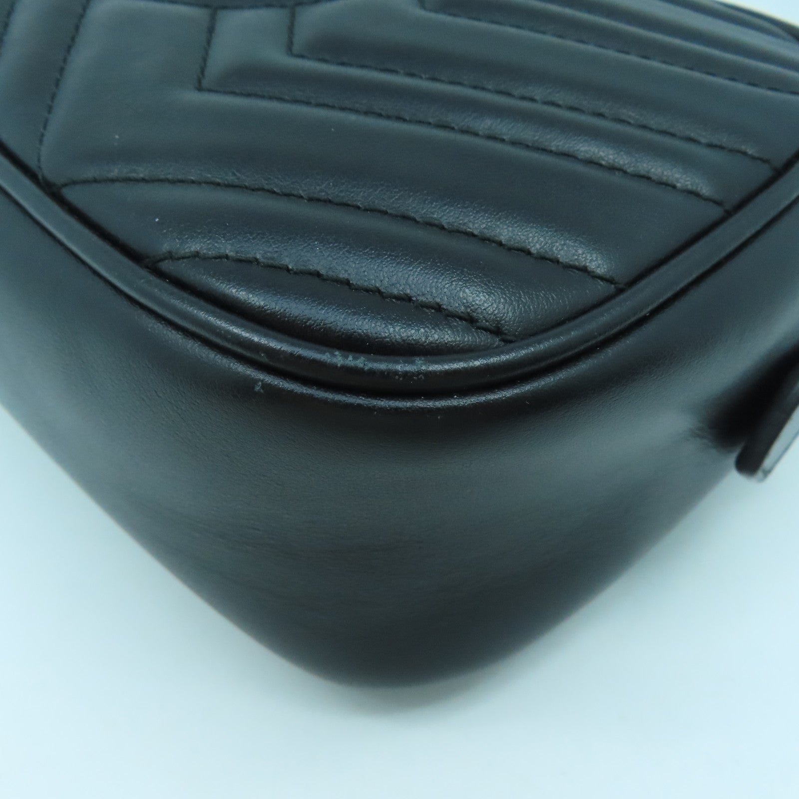 GUCCI Calfskin Leather GG Marmont Gold Buckle Shoulder Bag Black