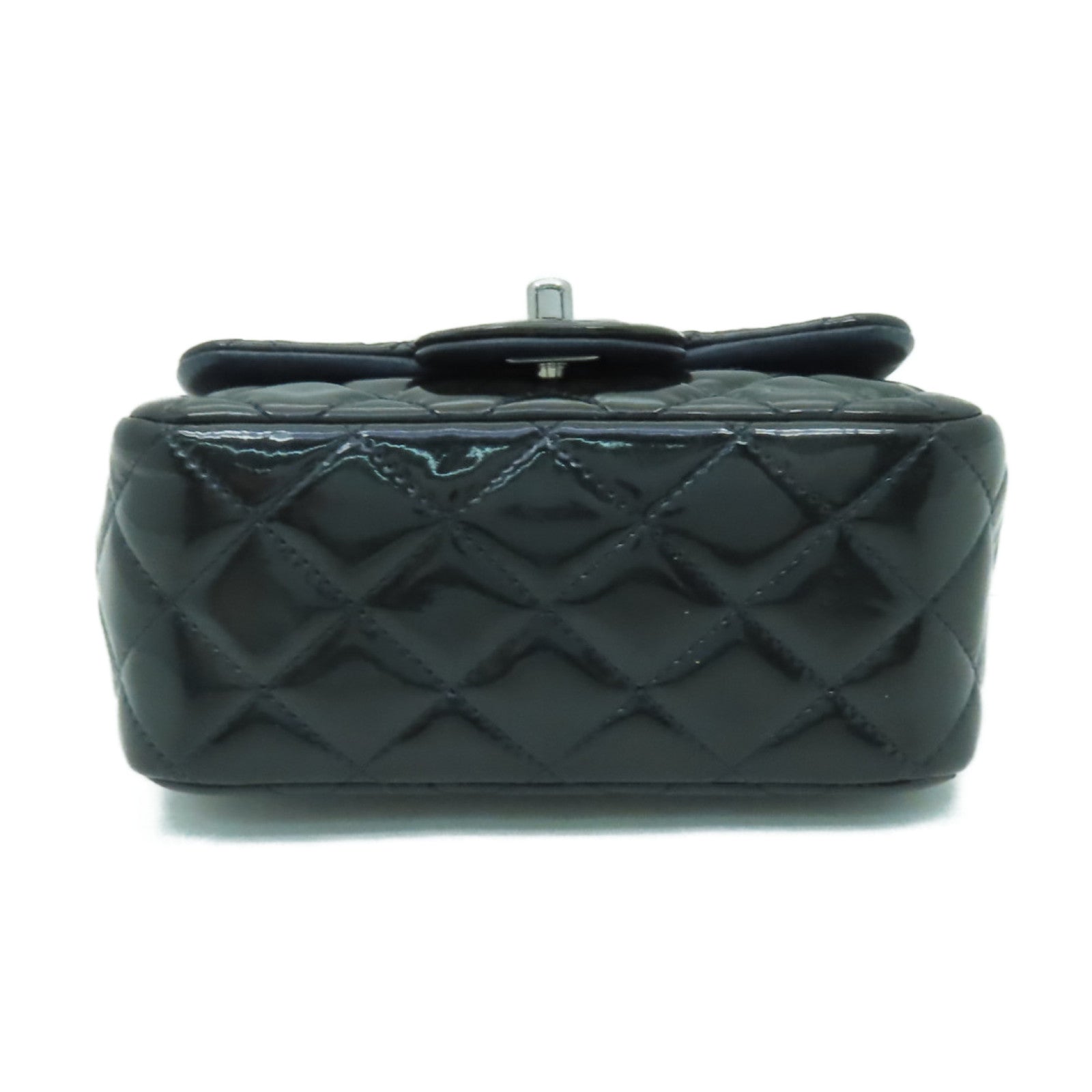 CHANEL 菱格漆皮皮革Shoulder Bag銀扣肩背袋海軍藍色