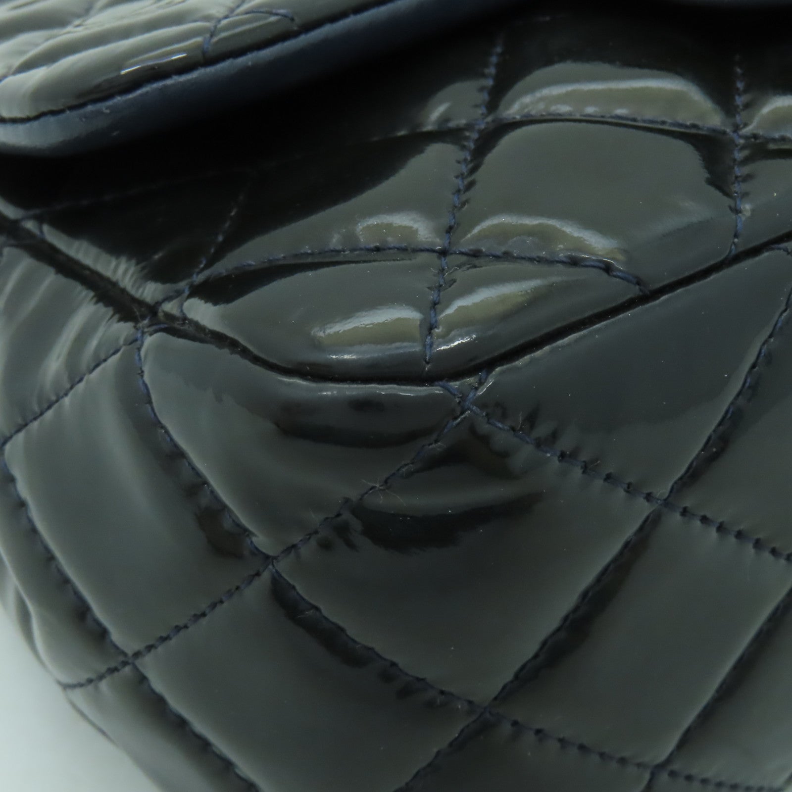 CHANEL 菱格漆皮皮革Shoulder Bag銀扣肩背袋海軍藍色