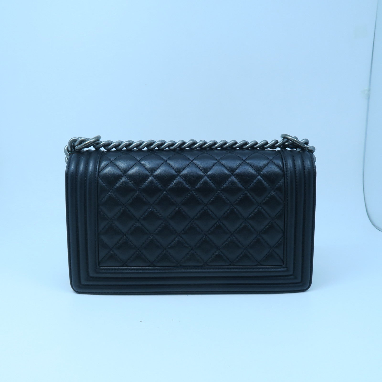 CHANEL 菱格羊皮皮革Boy 25银扣链带肩背袋黑色