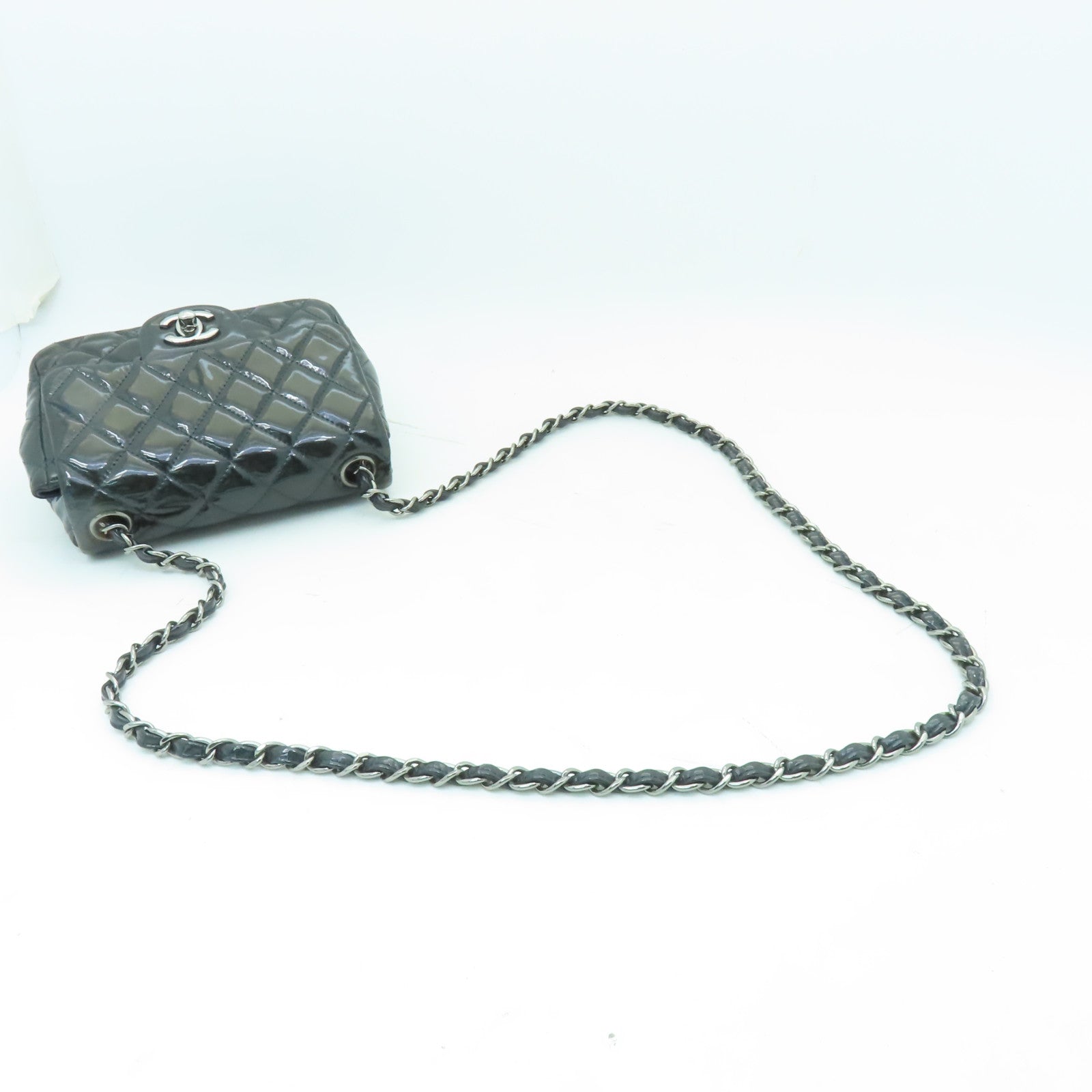 CHANEL 菱格漆皮皮革Shoulder Bag銀扣肩背袋海軍藍色