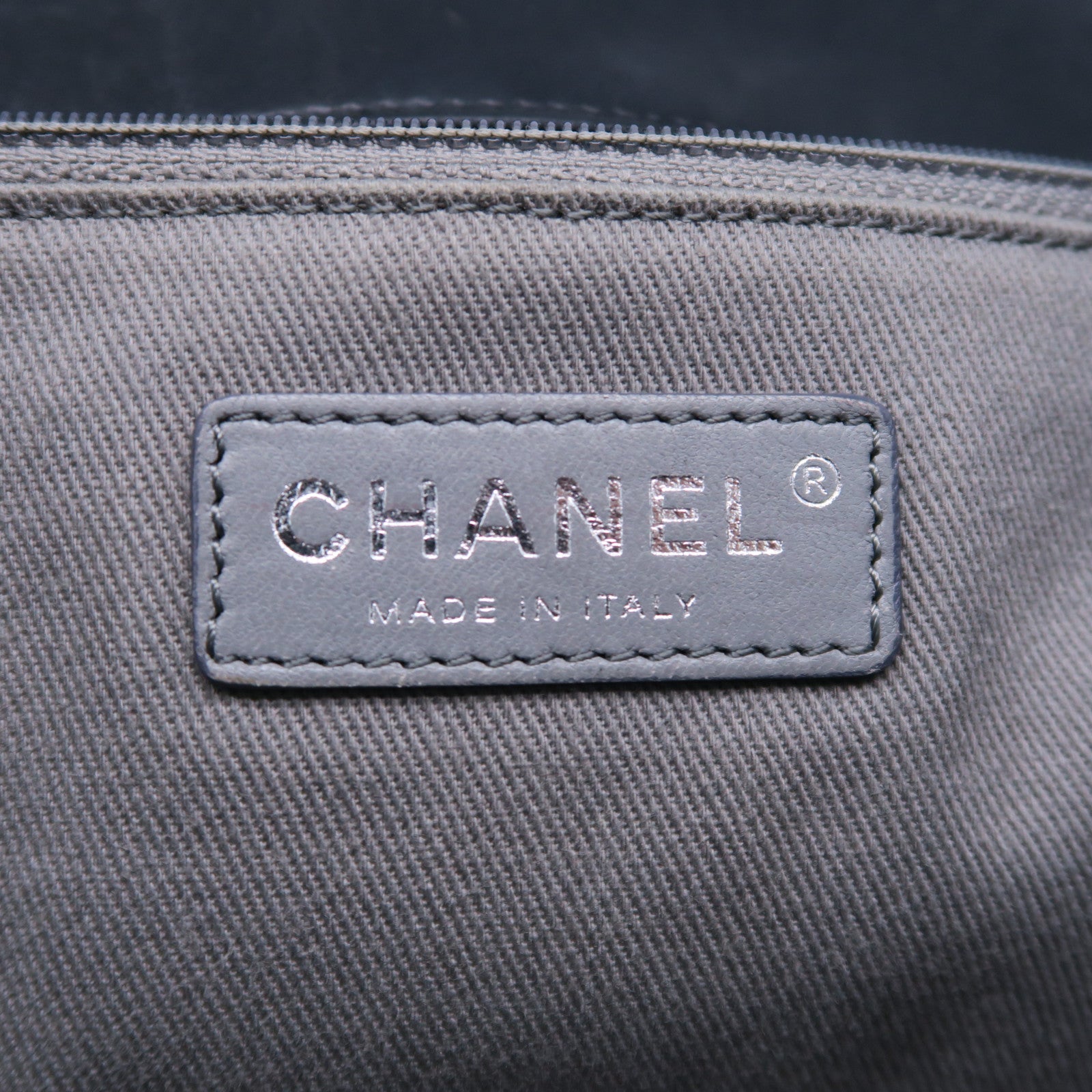 CHANEL 菱格羊皮皮革Chain Shoulder Bag銀扣肩背袋黑色
