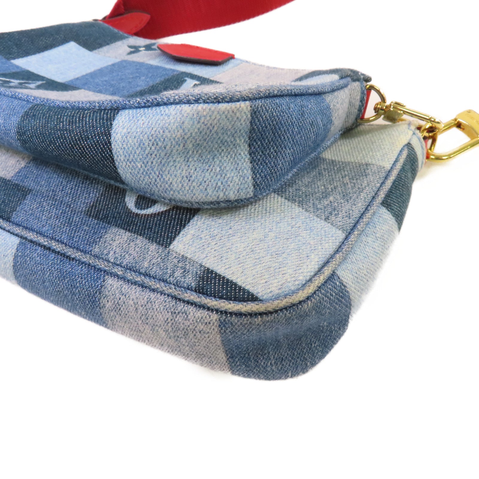 LOUIS VUITTON Monogram Denim Patchwork Multi Pochette Accessoires Shoulder Bag金扣肩背袋藍色/紅色