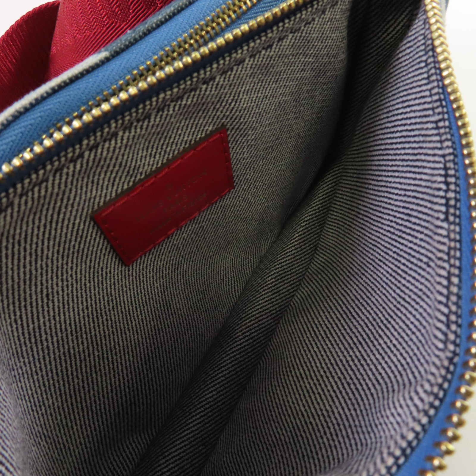 LOUIS VUITTON Monogram Denim Patchwork Multi Pochette Accessoires Shoulder Bag金扣肩背袋藍色/紅色