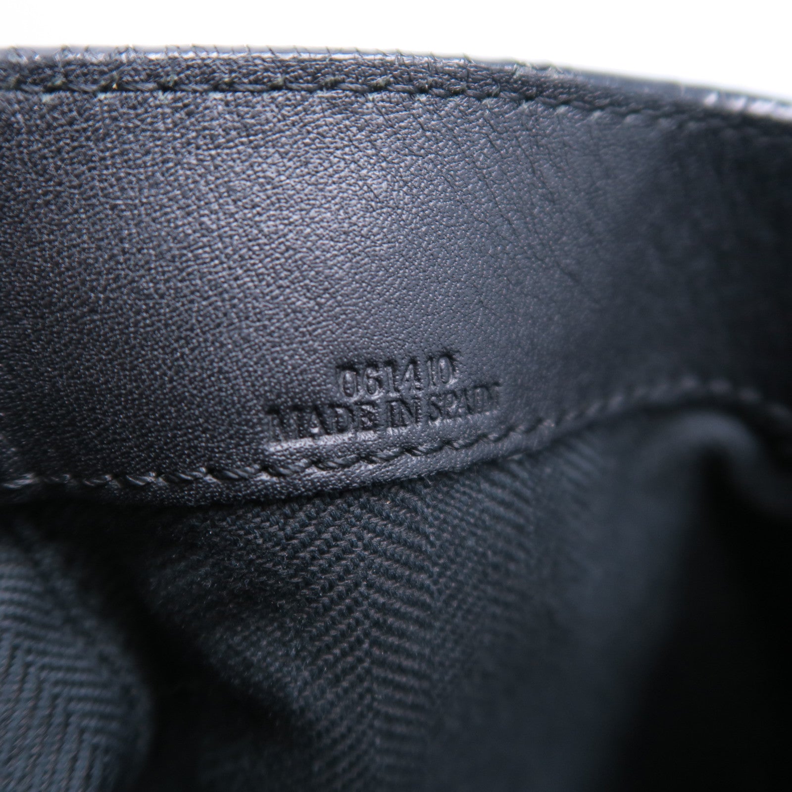LOEWE 牛皮皮革Tote Bag銀扣肩背袋黑色