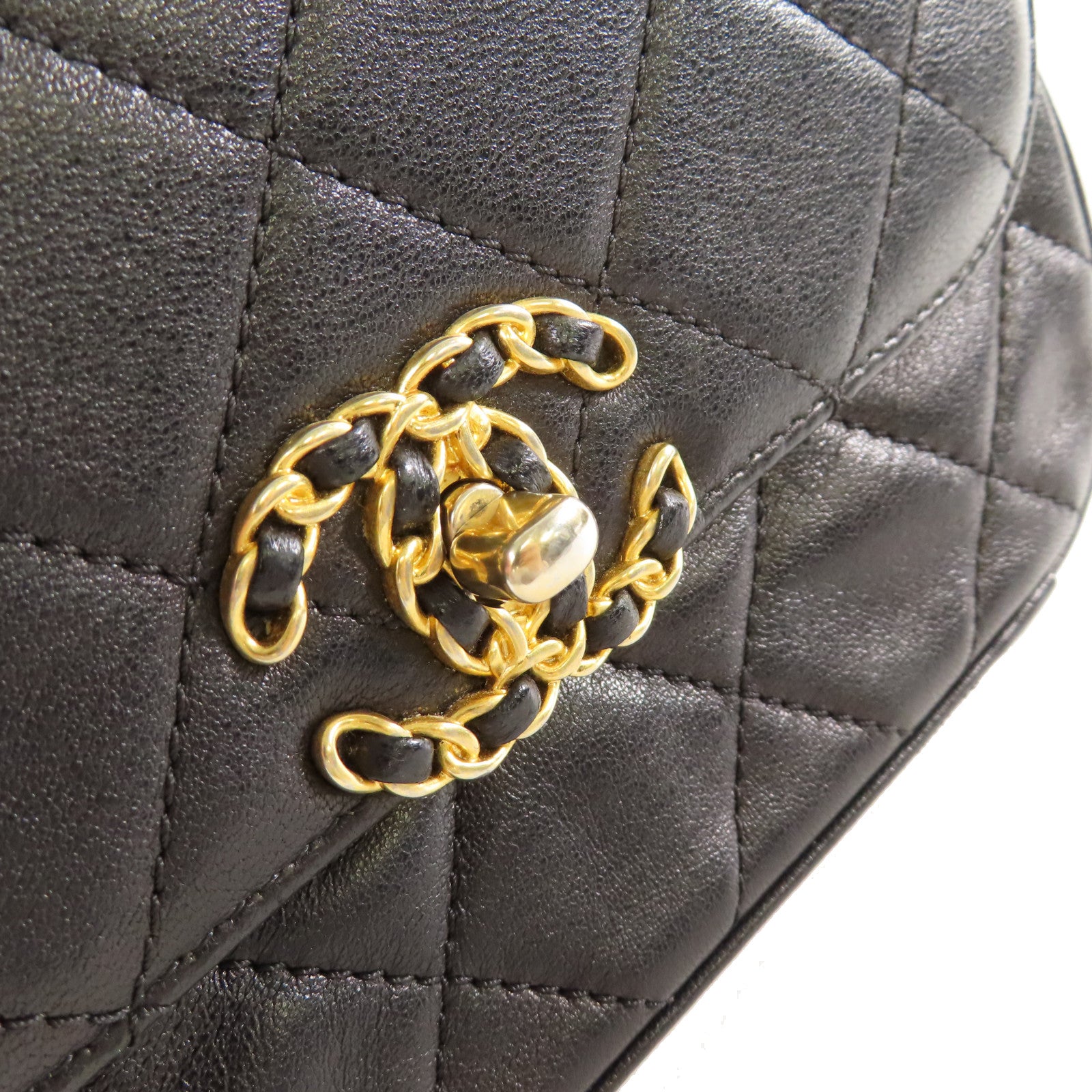 CHANEL 菱格牛皮皮革Waist Bag金扣腰包黑色