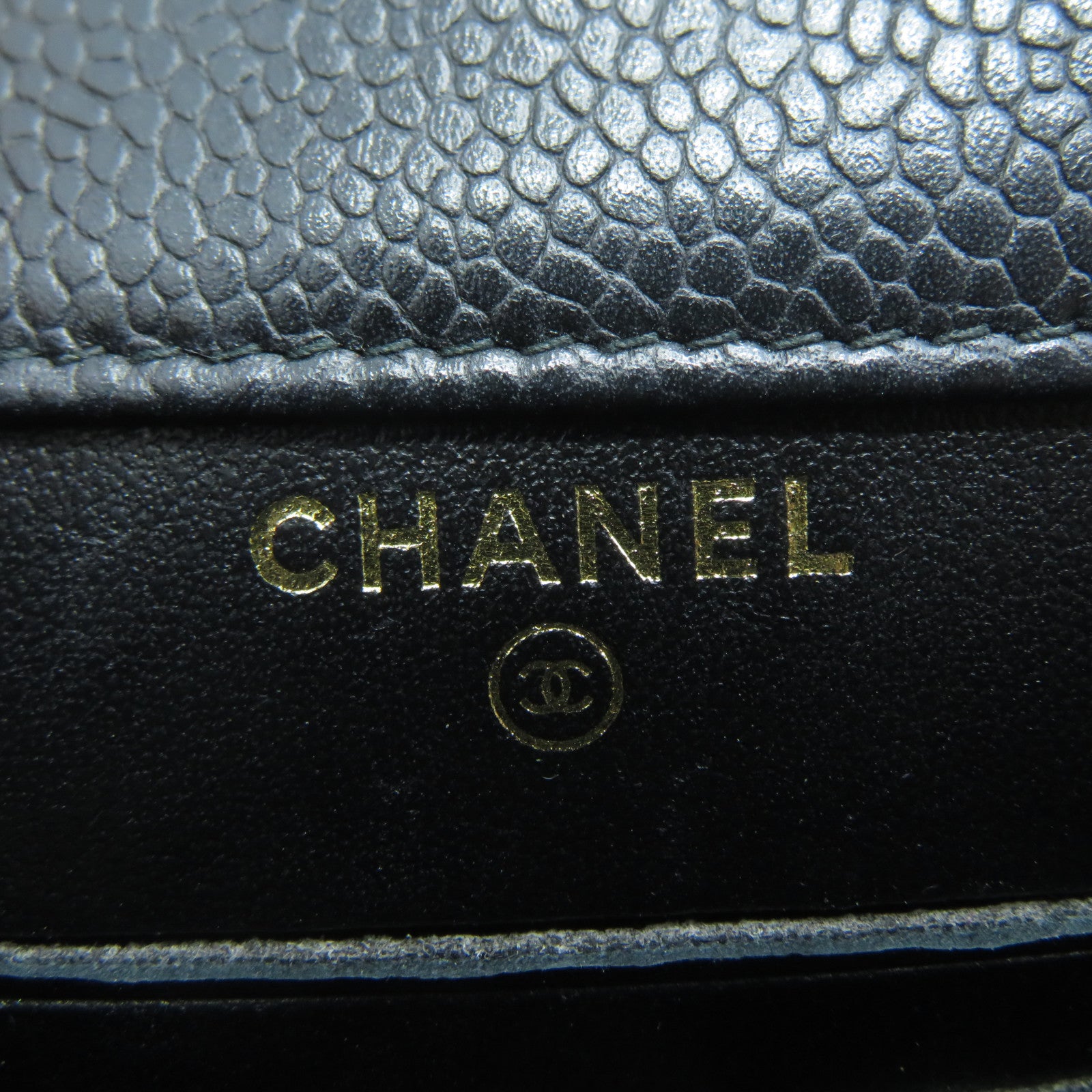 CHANEL 菱格Caviar皮革Chain Shoulder金扣鏈帶肩背袋黑色
