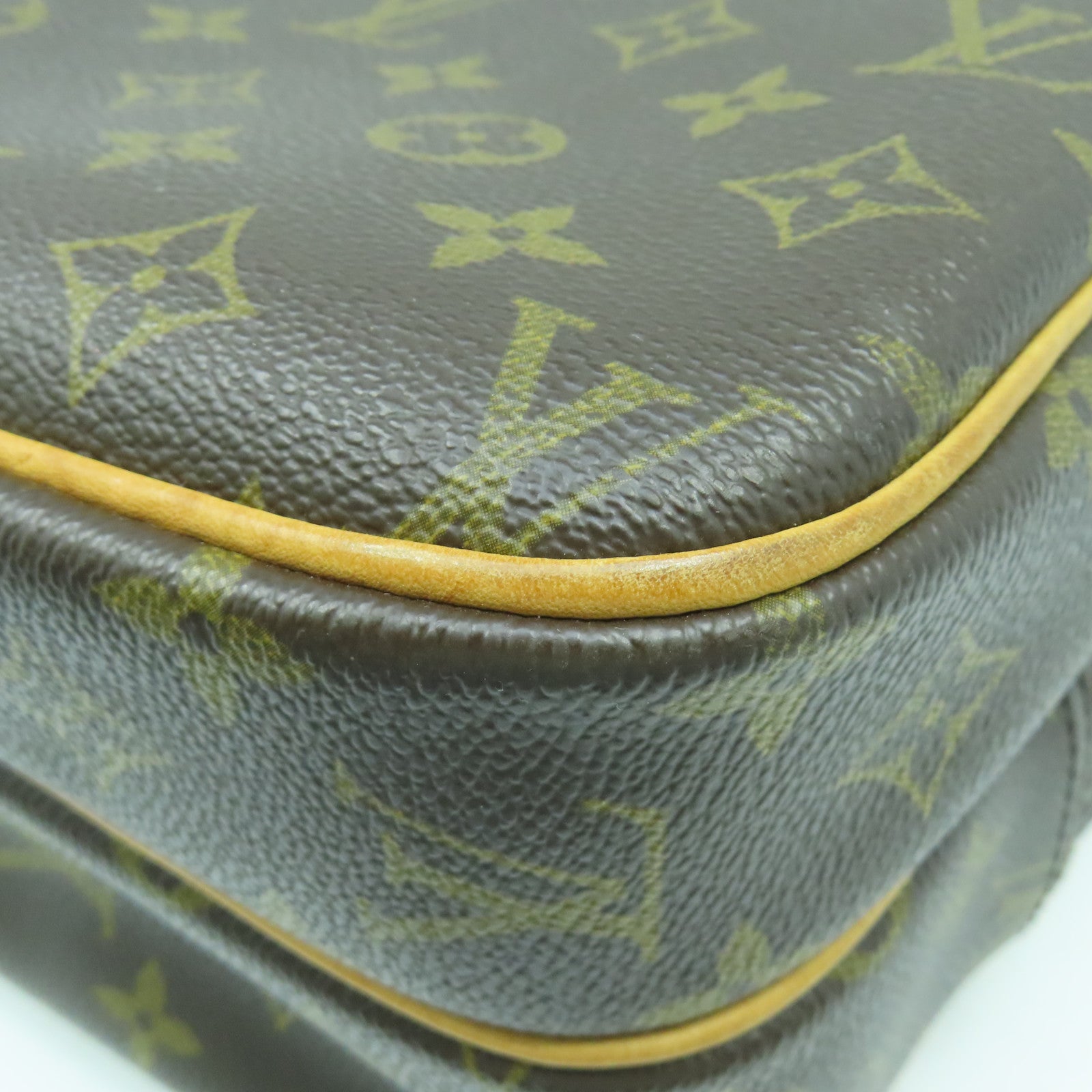 LOUIS VUITTON Monogram Reporter金扣肩背袋啡色