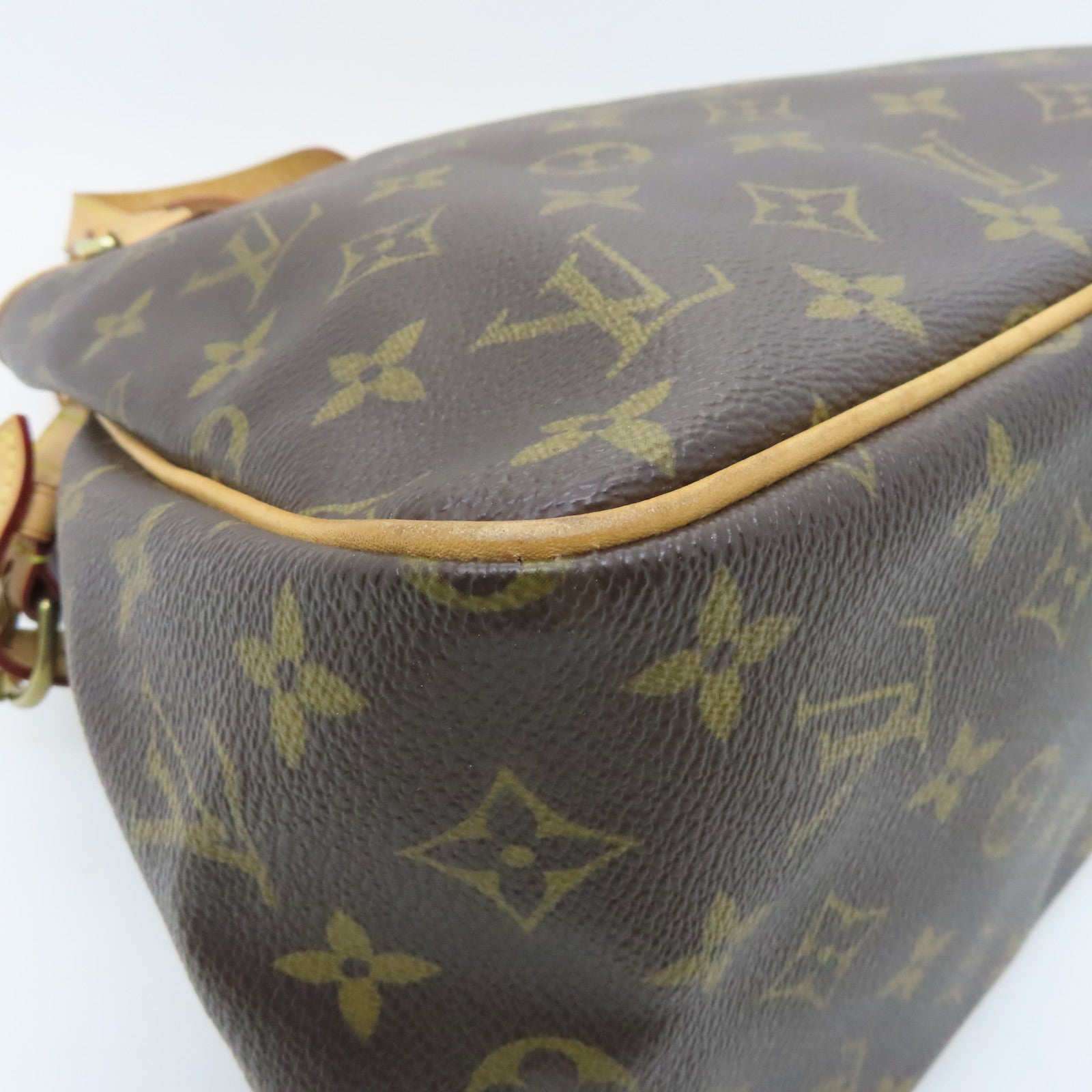 LOUIS VUITTON Monogram Batignolles Hand Bag Gold Buckle Hand Bag Brown