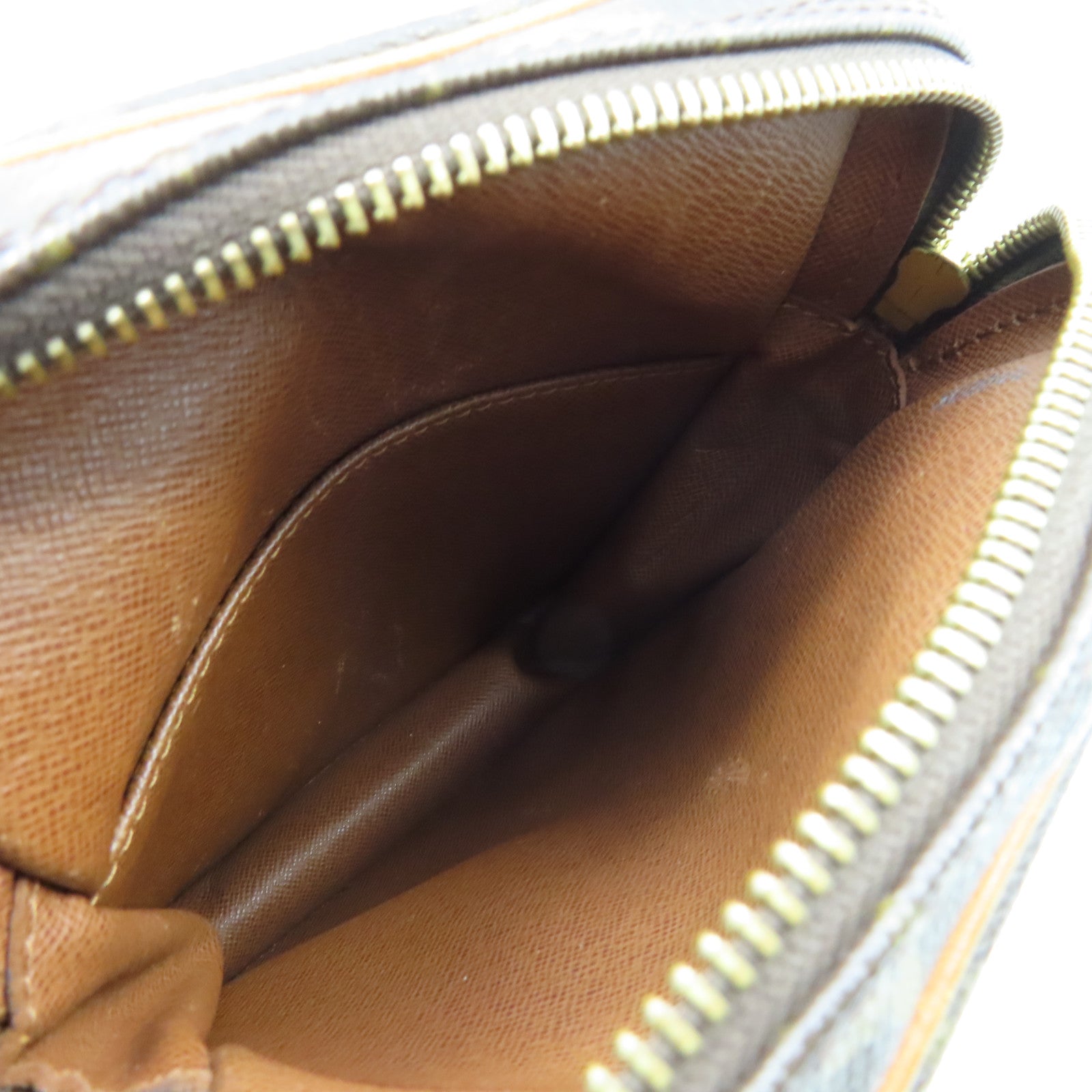 LOUIS VUITTON Monogram Danube金扣肩背袋啡色