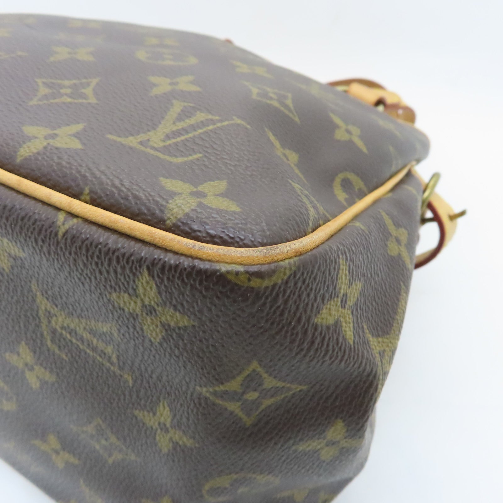 LOUIS VUITTON Monogram Batignolles Hand Bag Gold Buckle Hand Bag Brown