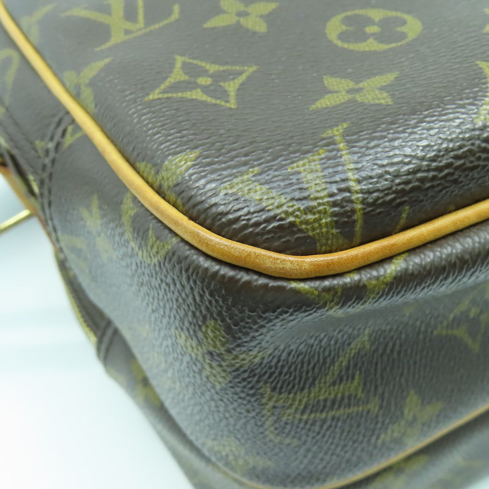LOUIS VUITTON Monogram Reporter金扣肩背袋啡色