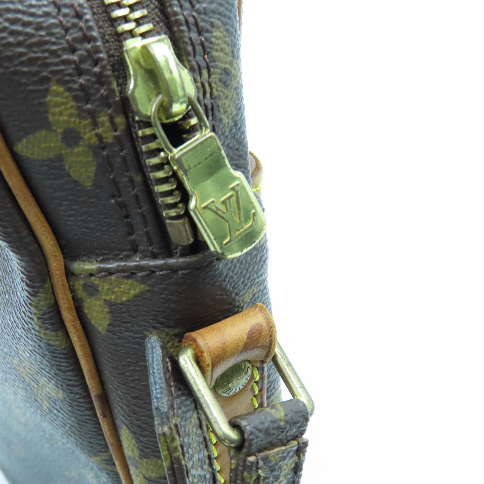 LOUIS VUITTON Monogram Danube金扣肩背袋啡色