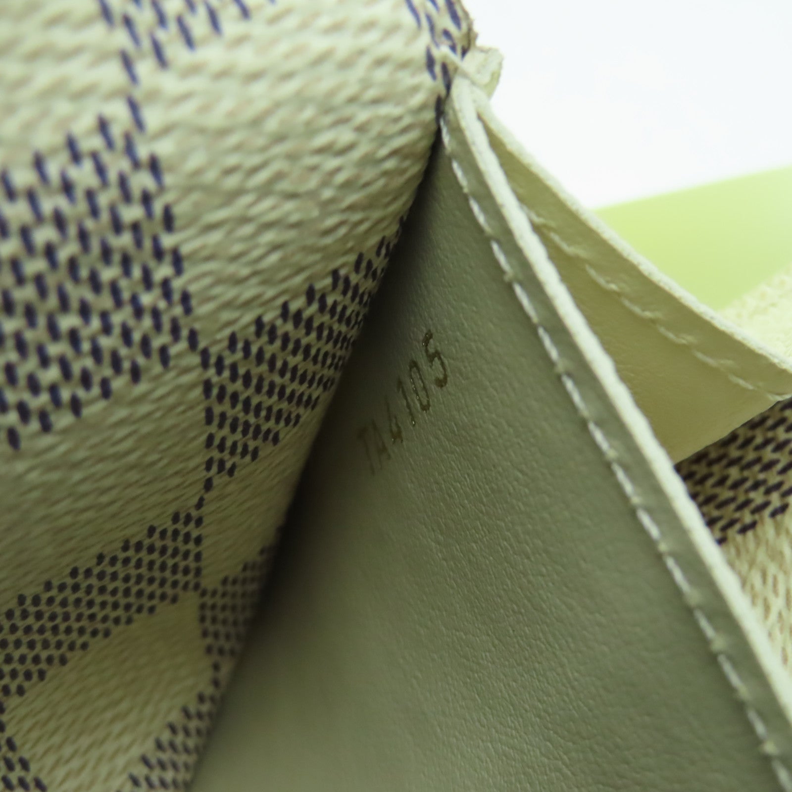 LOUIS VUITTON Damier Azur Portofoille Emily金扣長錢包白色