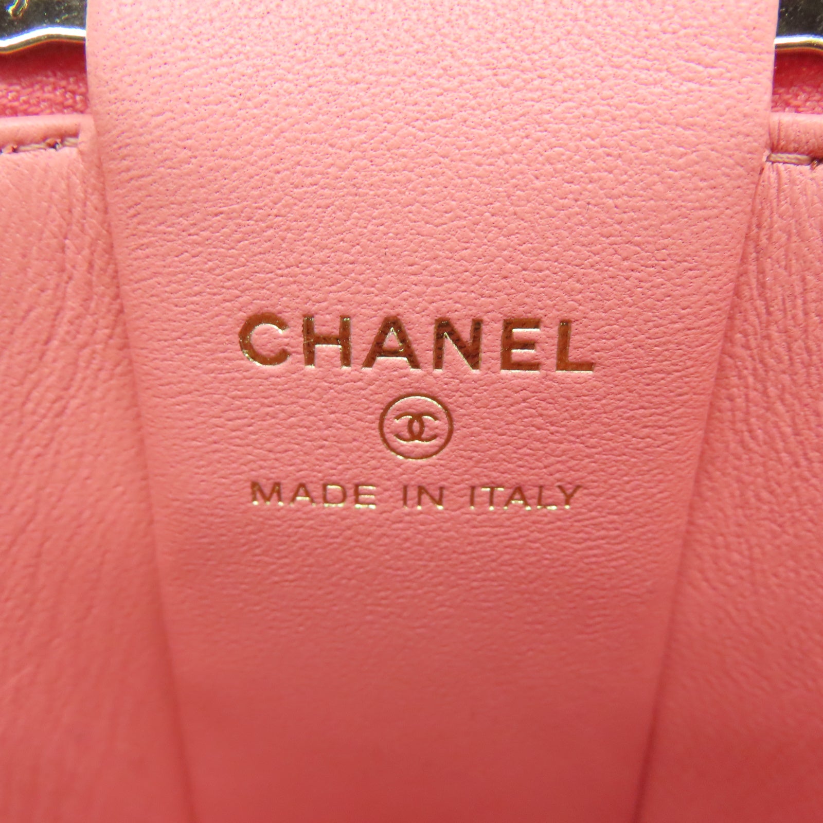 CHANEL 菱格羊皮皮革Small Vanity Case金扣链带手挽肩背两用袋粉红色