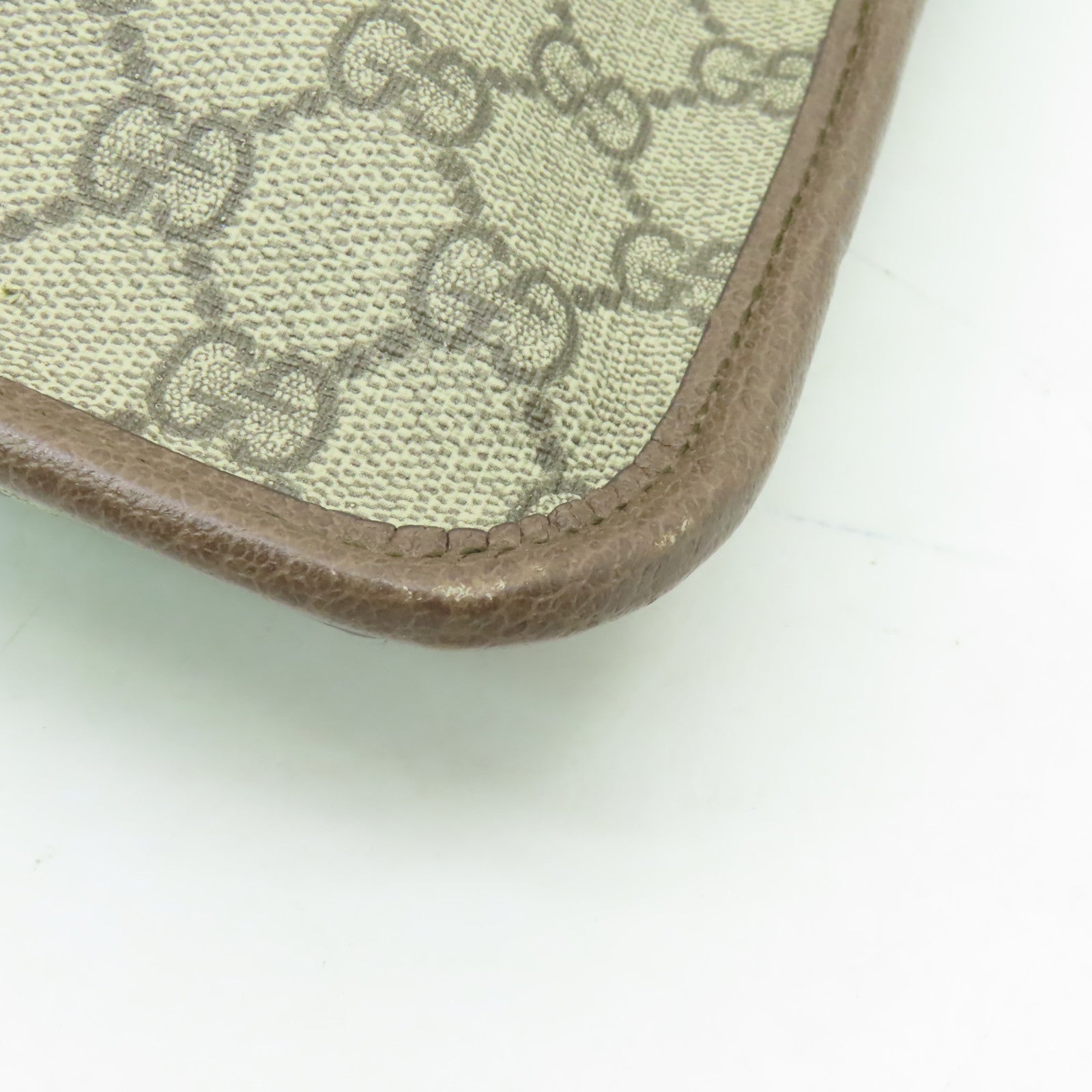 GUCCI 塗層帆布GG  Supreme Medium Messenger金扣肩背袋啡色