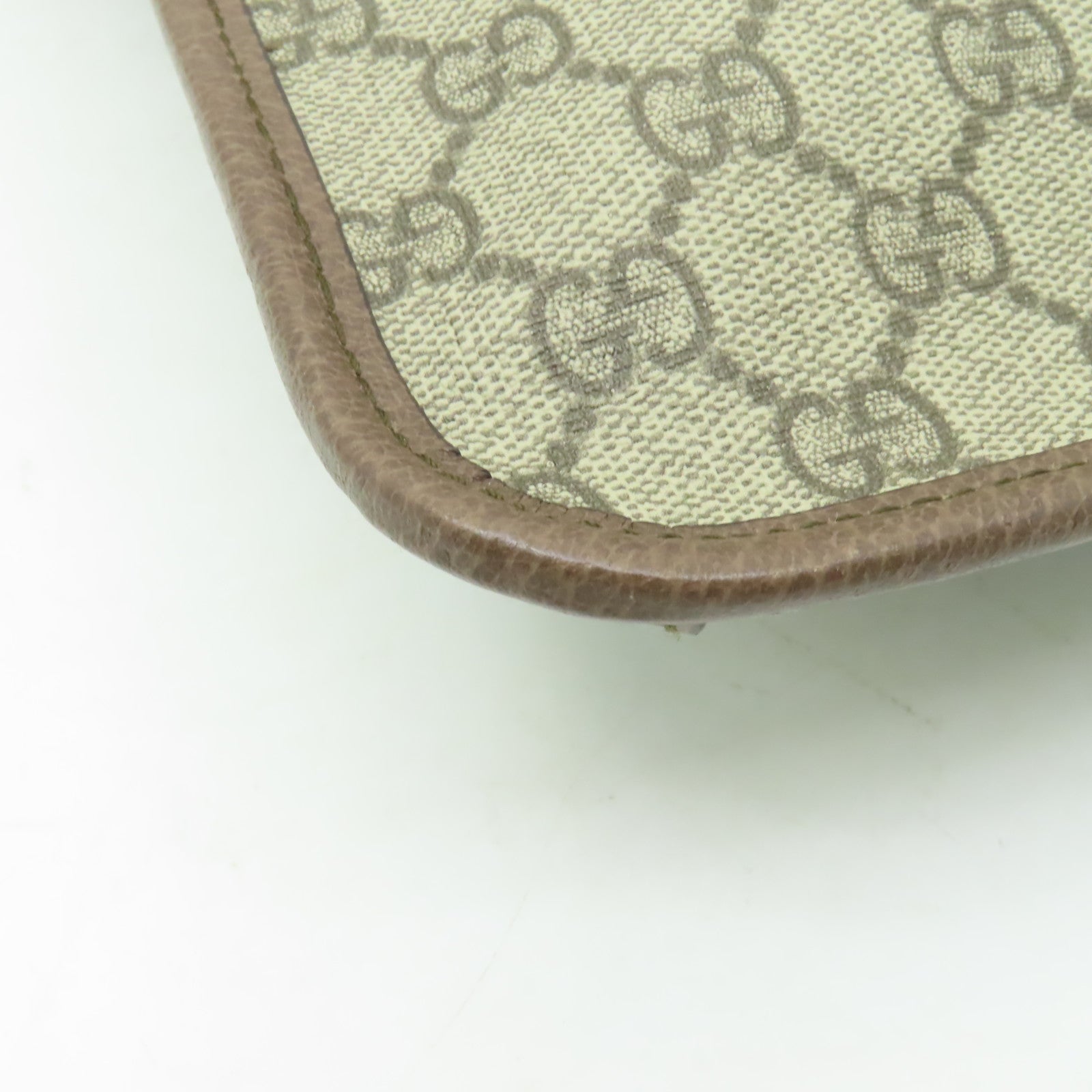 GUCCI 塗層帆布GG  Supreme Medium Messenger金扣肩背袋啡色