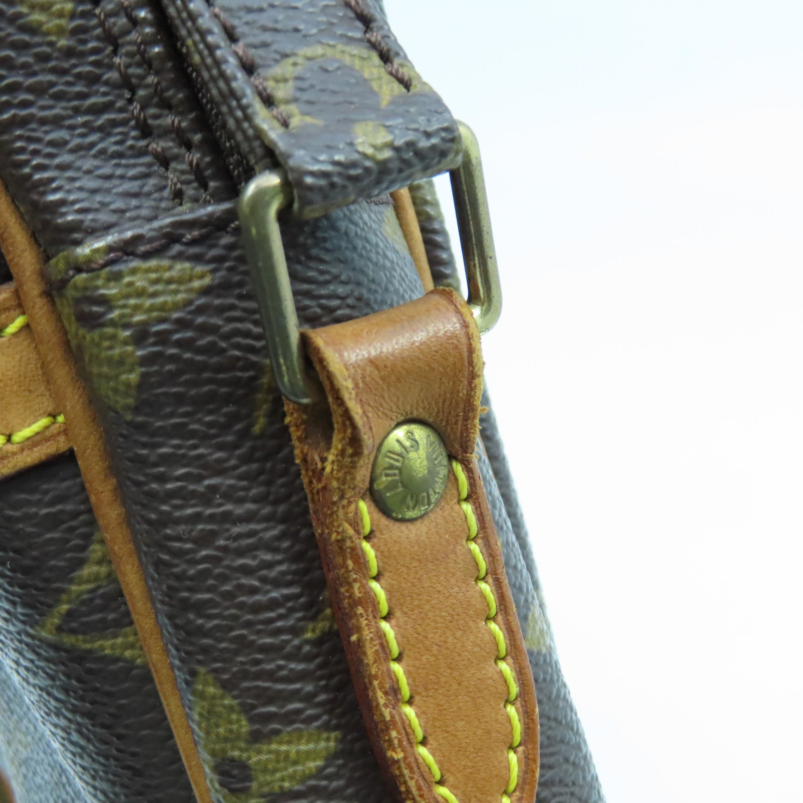 LOUIS VUITTON Monogram Danube金扣肩背袋啡色