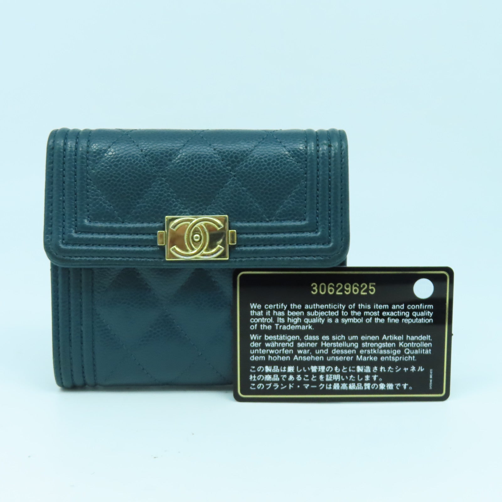 CHANEL 菱格Caviar皮革Chanel Boy Wallet金扣錢包綠色