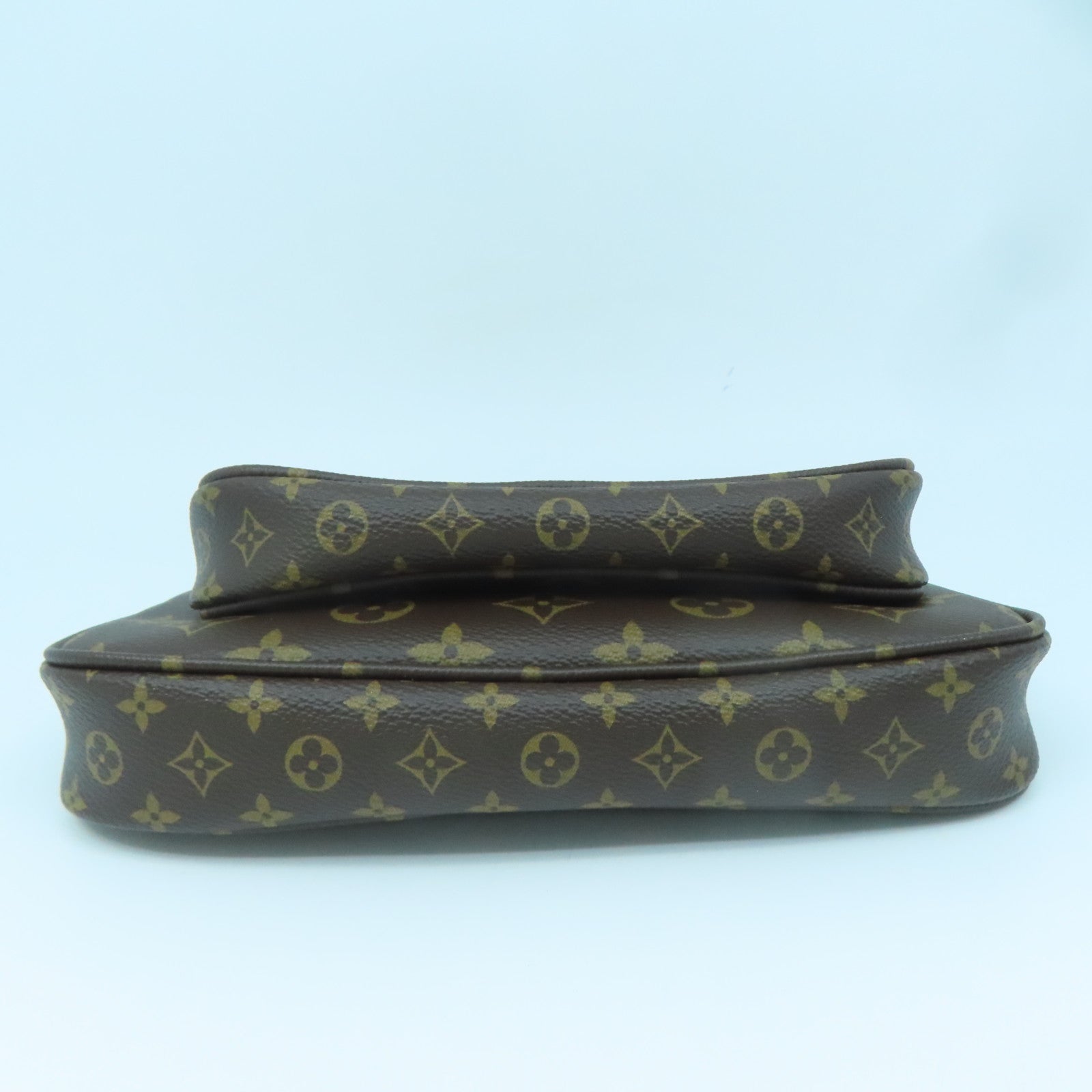 LOUIS VUITTON Monogram Multi Pochette Accessories Gold Buckle Shoulder Bag Brown