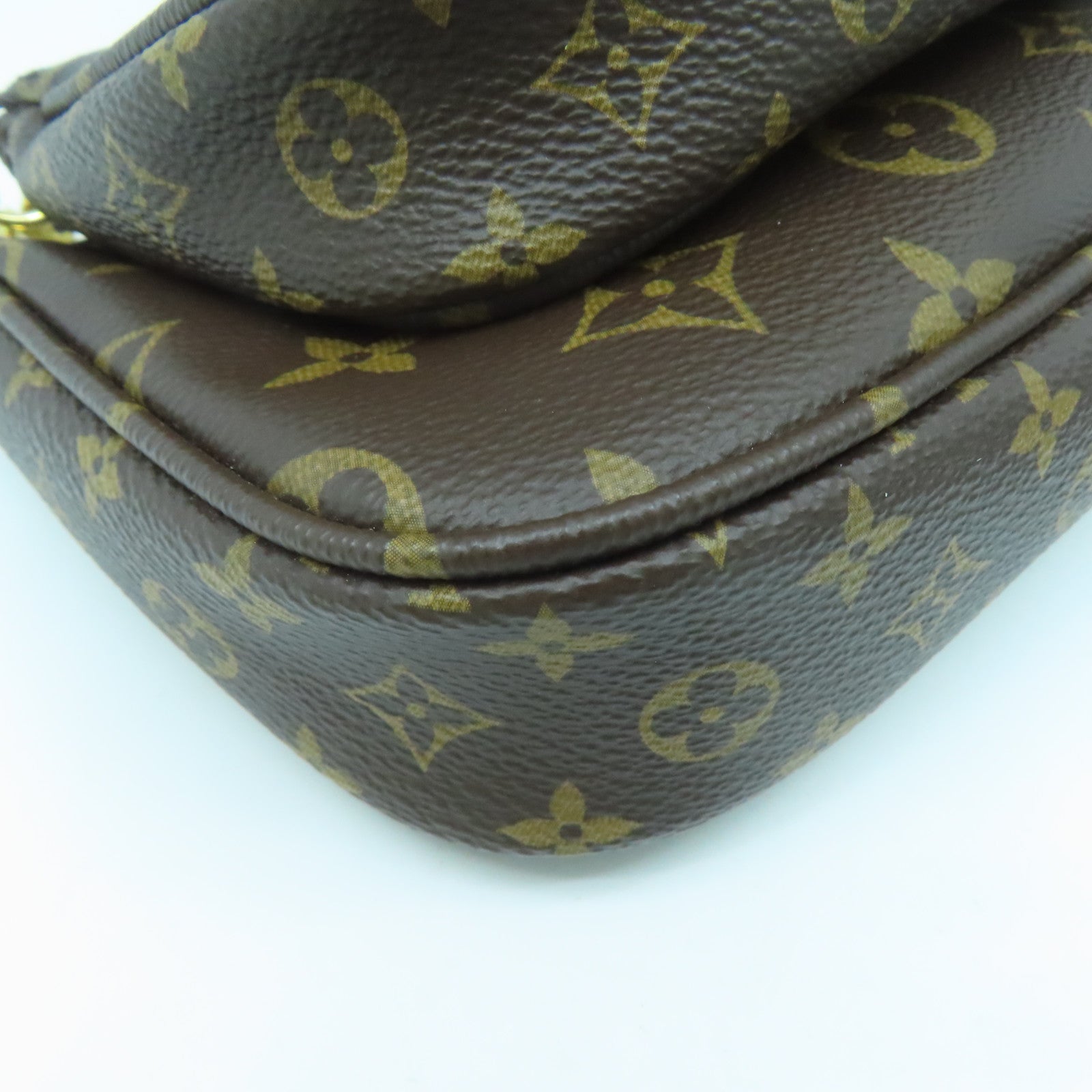 LOUIS VUITTON Monogram Multi Pochette Accessories Gold Buckle Shoulder Bag Brown
