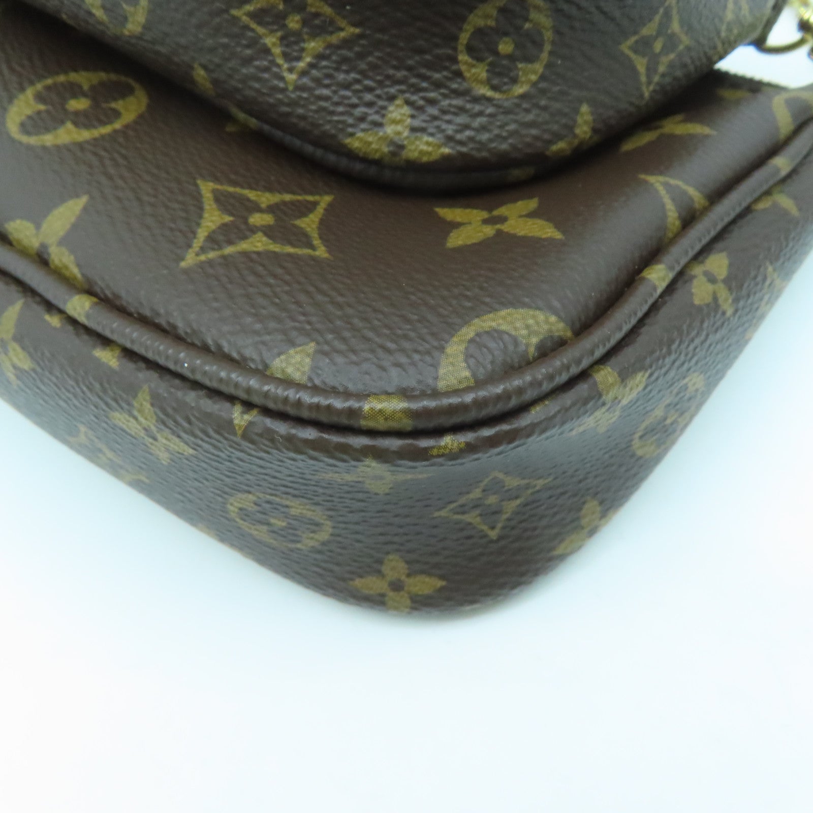 LOUIS VUITTON Monogram Multi Pochette Accessories Gold Buckle Shoulder Bag Brown