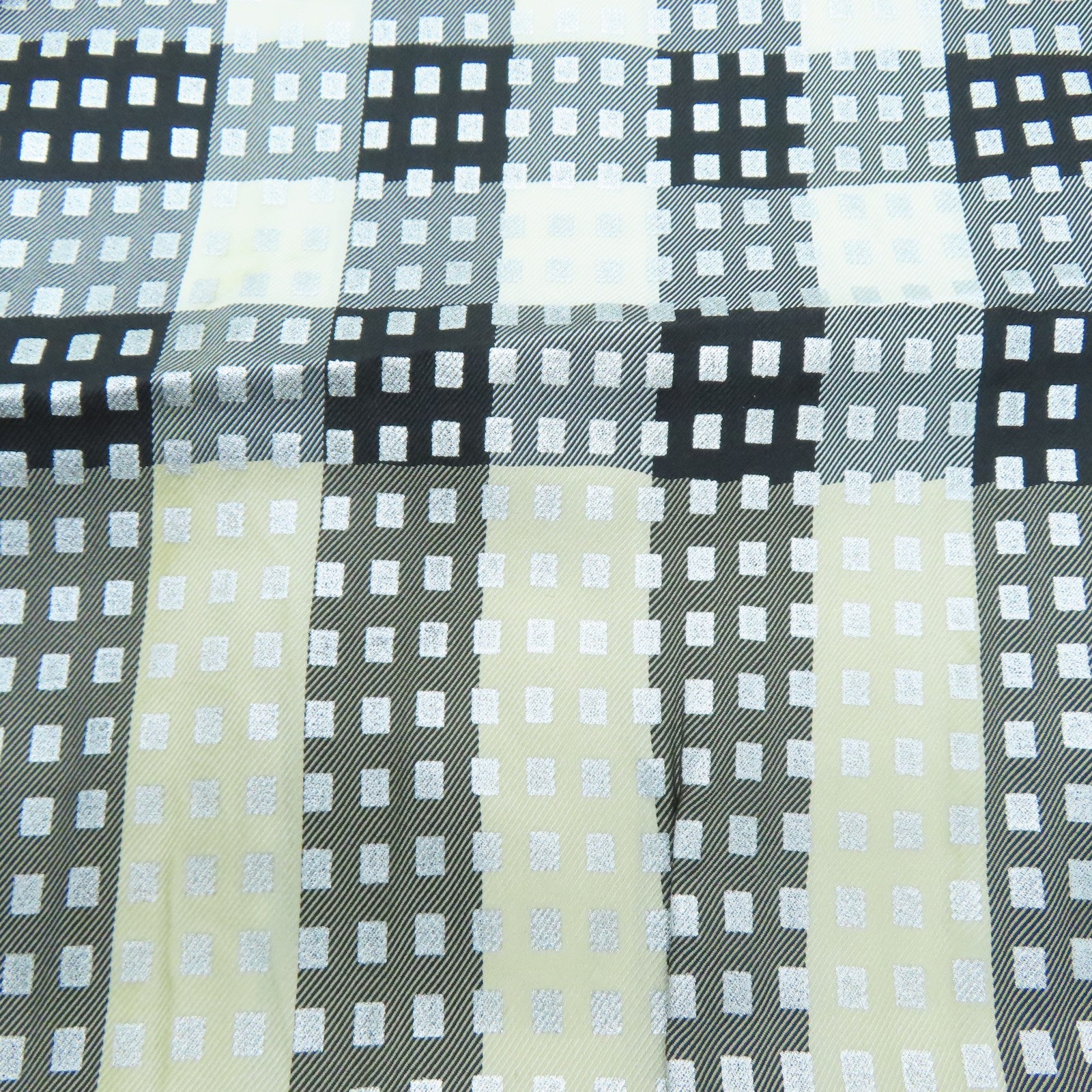 BURBERRY 丝质Scarf丝巾啡色/黑色