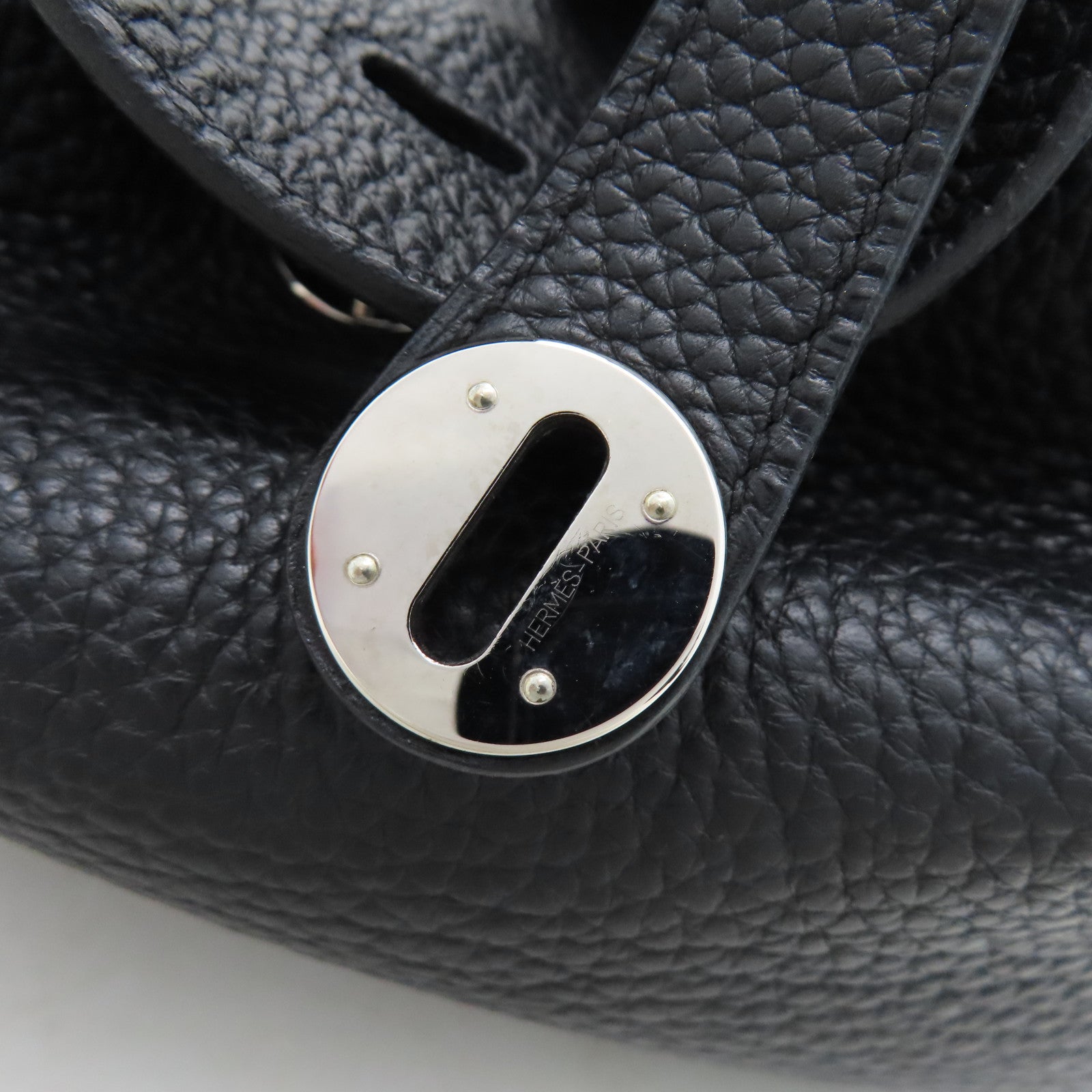HERMES Clemence皮革Lindy 30銀扣肩背袋經典黑色