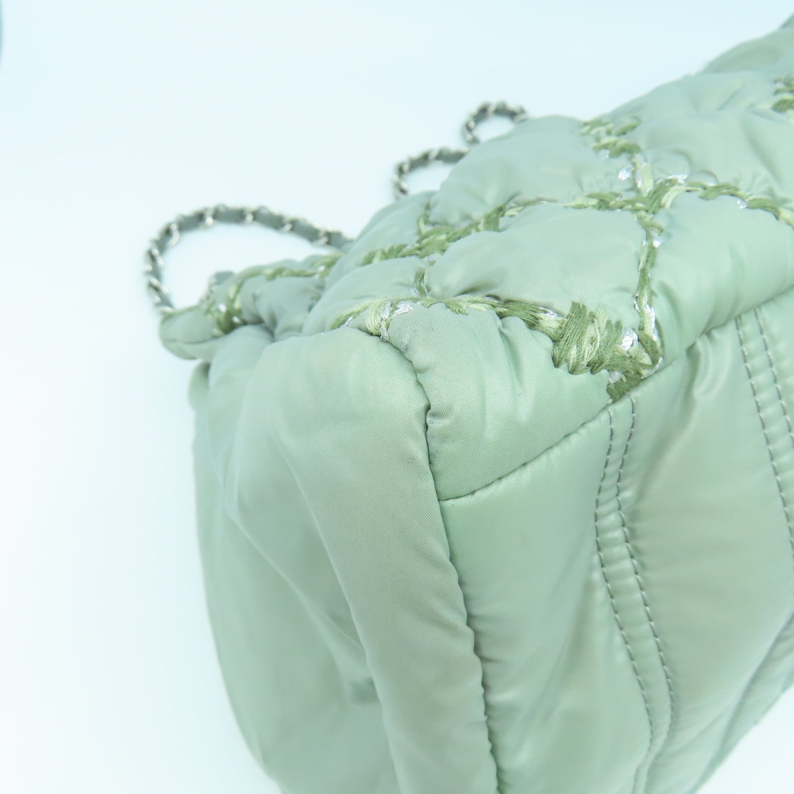 CHANEL 菱格尼龍Chain Shoulder Bag銀扣鏈帶肩背袋綠色