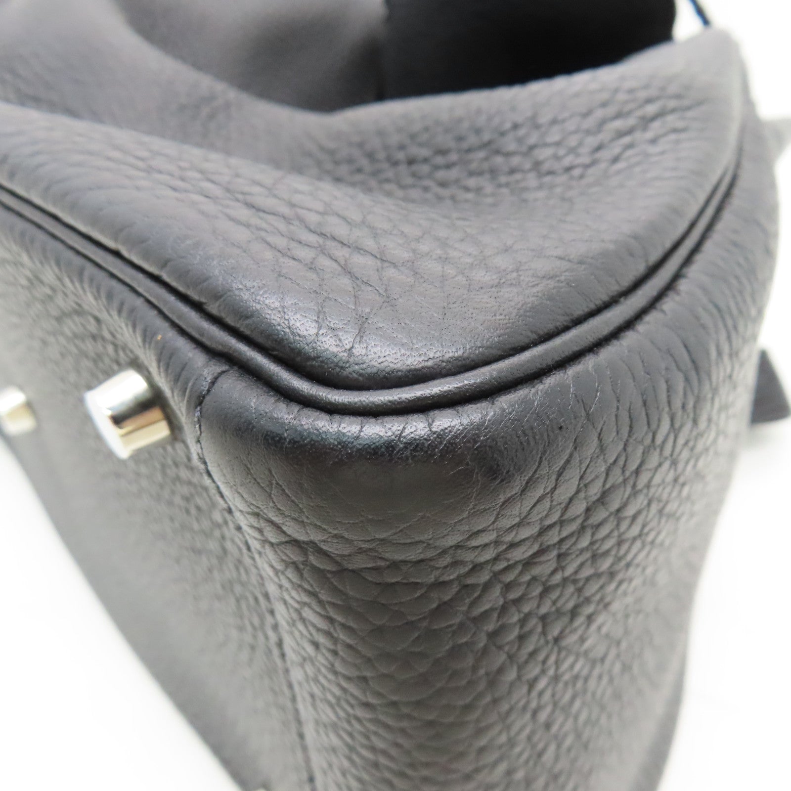 HERMES Clemence皮革Lindy 30銀扣肩背袋經典黑色
