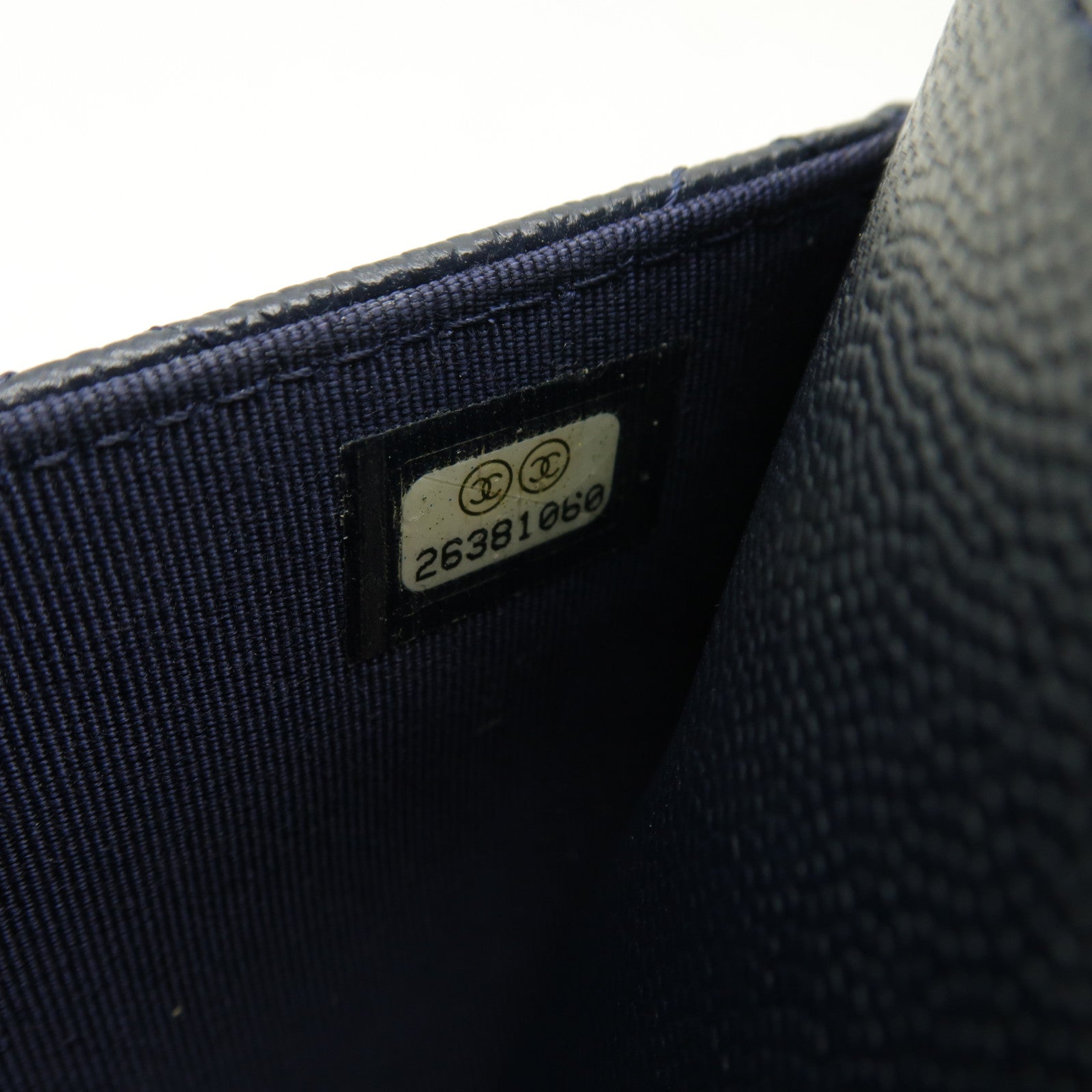 CHANEL 菱格Caviar皮革WOC Wallet On Chain金扣鏈帶肩背袋深藍色